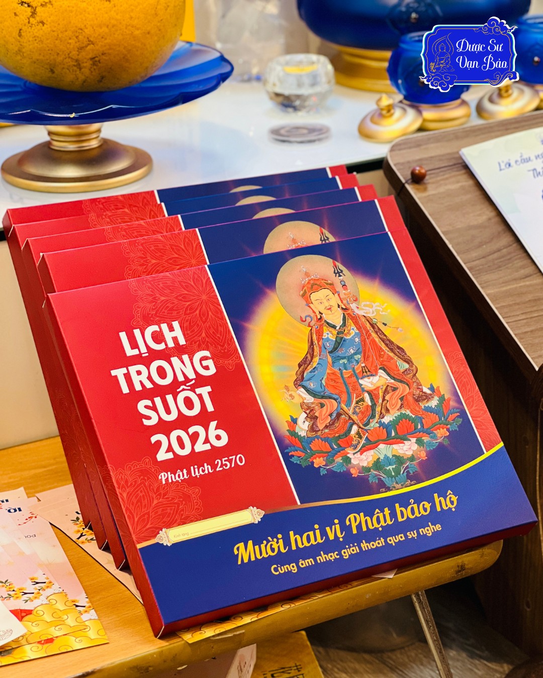 Lịch Trong Suốt Để Bàn 2026