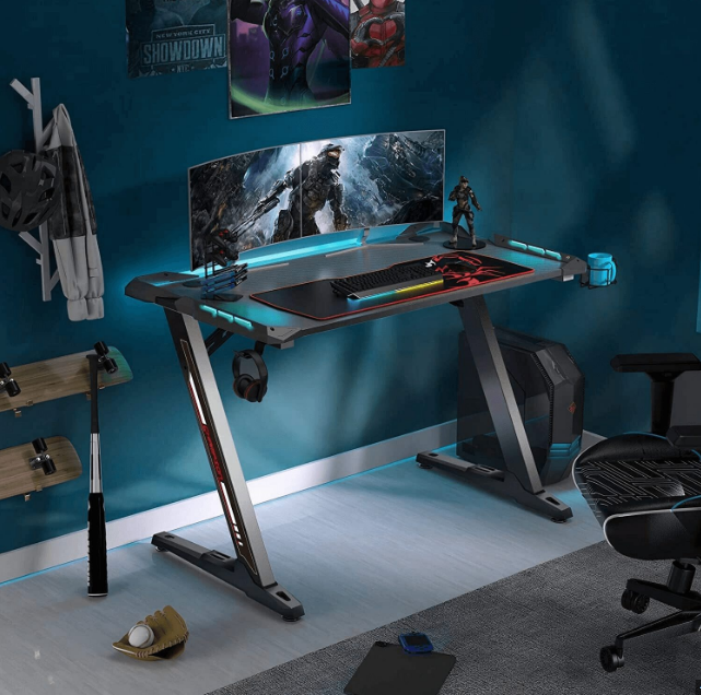 Làm thế nào để chọn kích thước bàn gaming tối ưu cho trải nghiệm chơi