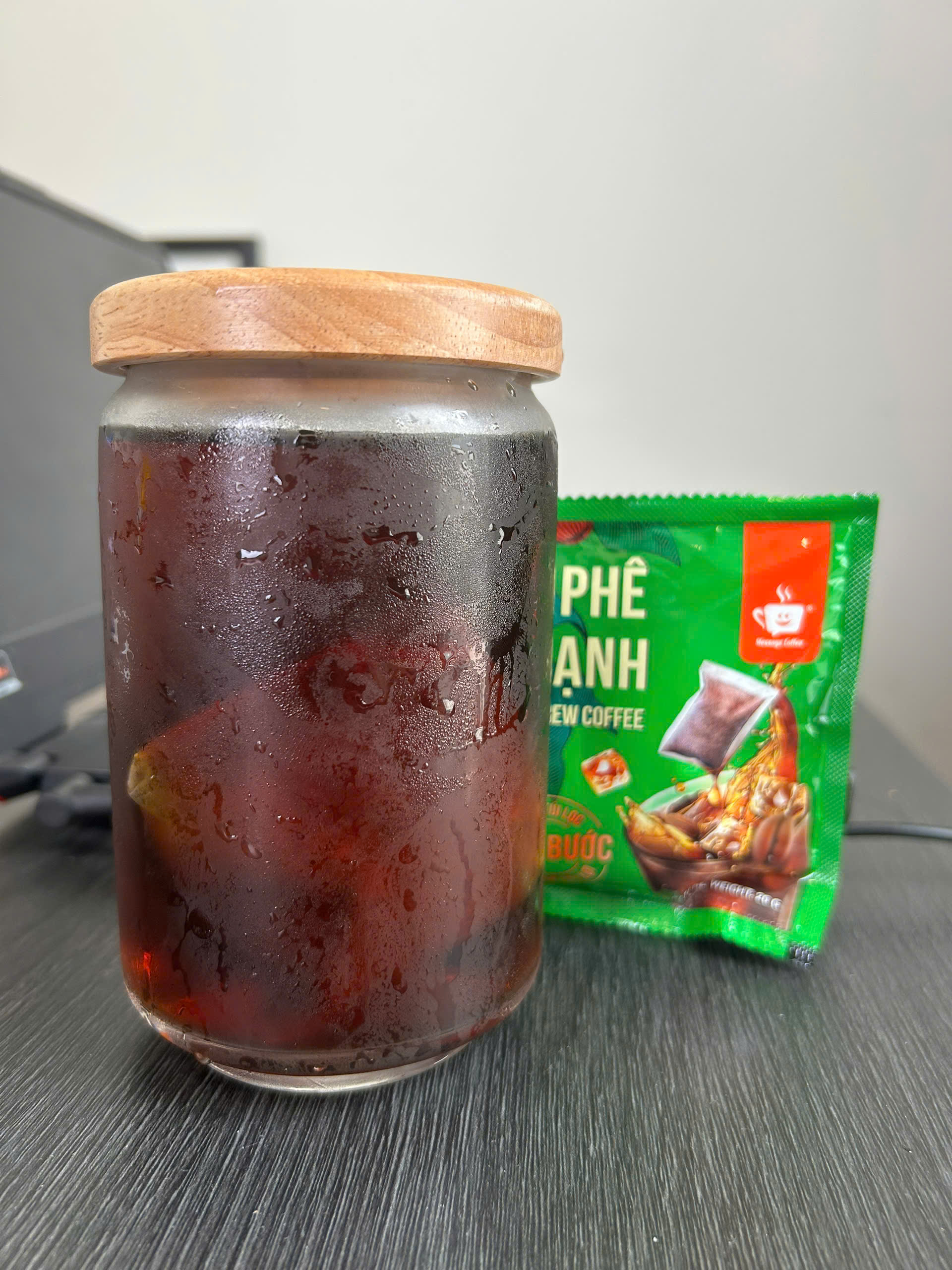 Công Thức Cà Phê Ủ Lạnh Chanh Hạt Chia (Kèm Thực Đơn Keto)