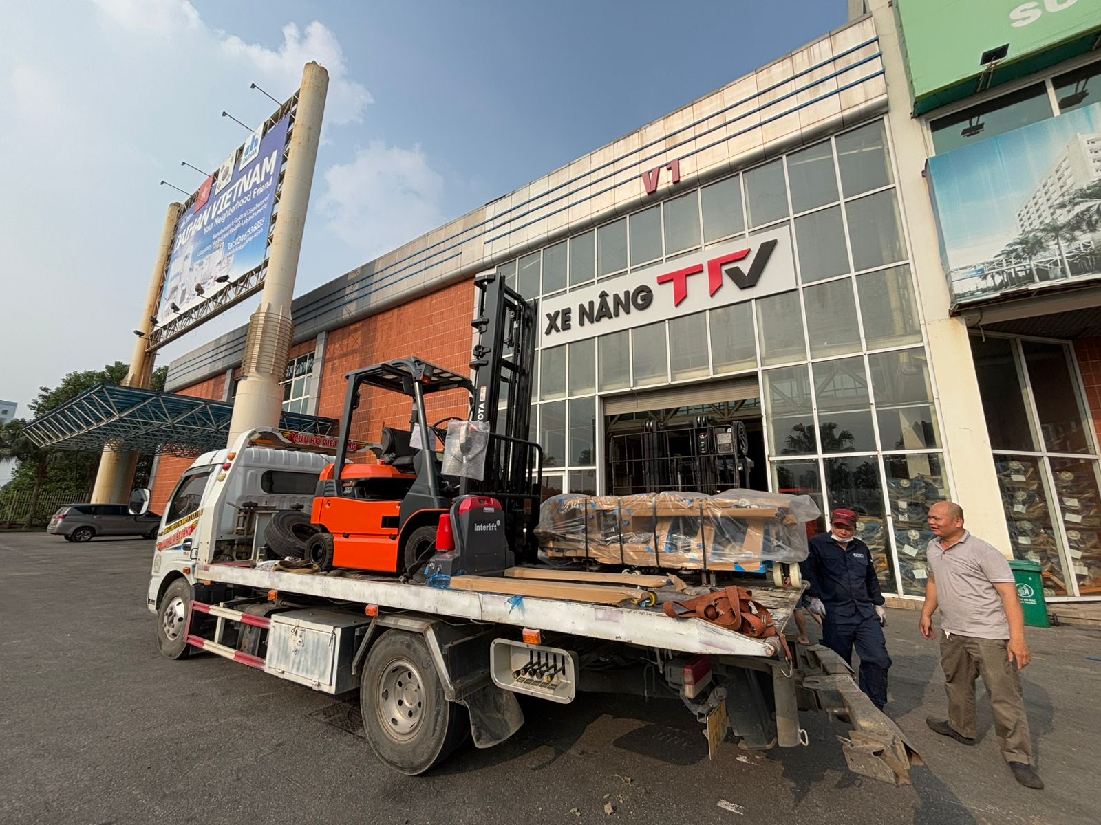 Pallet không chuẩn có thể phá hỏng xe nâng?