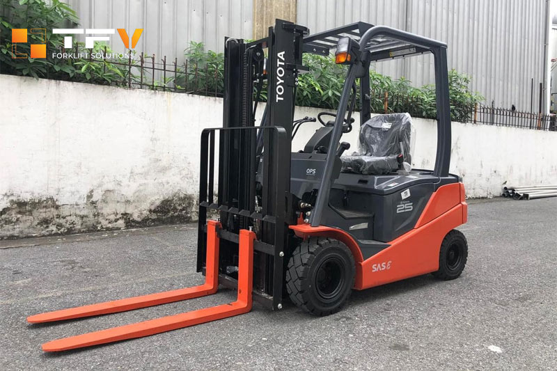 Toyota Material Handling mở rộng danh mục sản phẩm với xe nâng hiệu suất cao, thân thiện với môi trường