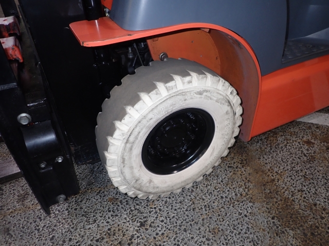 Xe nâng điện TOYOTA 7FBH15 nâng cao 3000mm