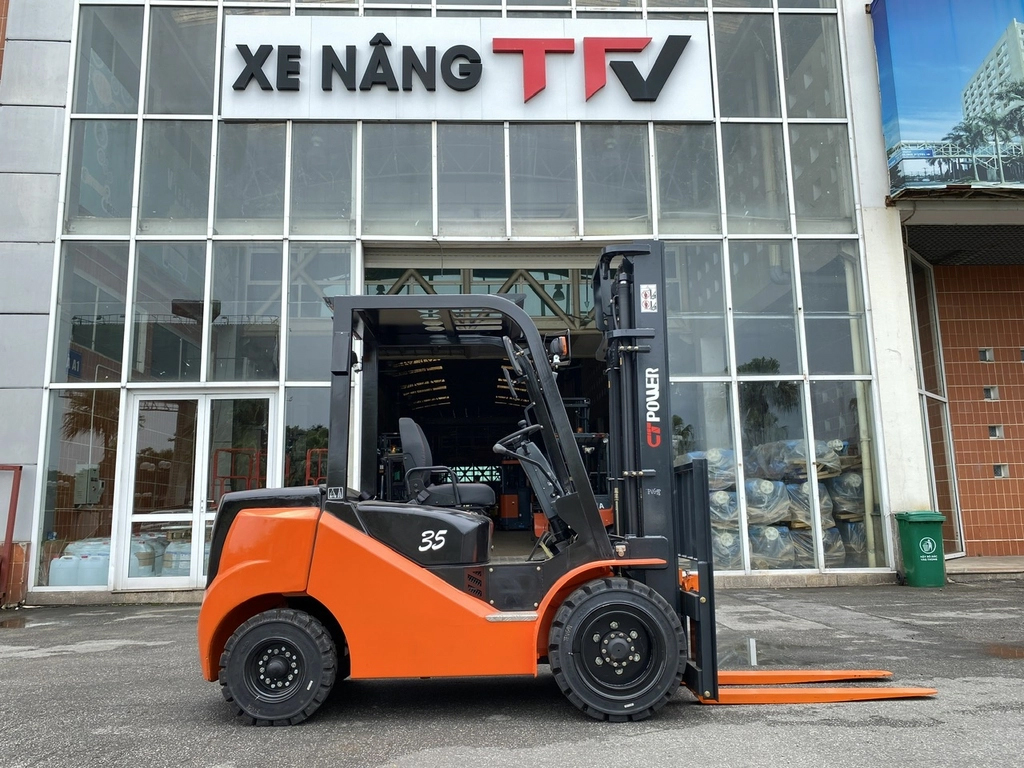 TFV cung cấp phụ tùng xe nâng cũ và mới chính hãng