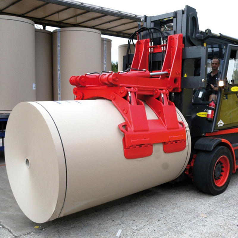 Xe nâng kẹp cuộn giấy