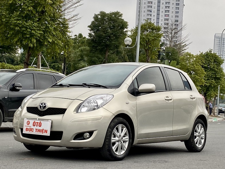 Có nên mua xe Toyota Yaris cũ không