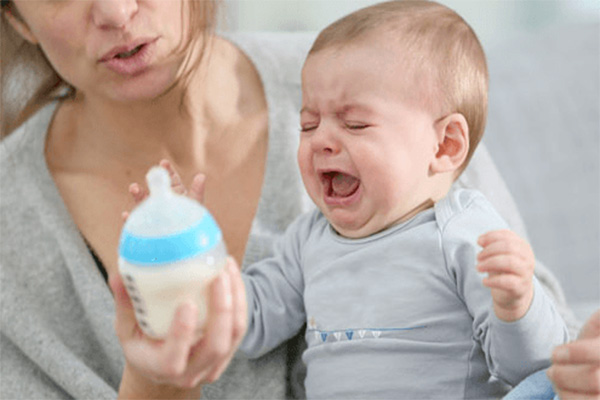 Khắc phục tình trạng mất sữa bằng máy hút sữa Breast Pump Hoa Anh Đào