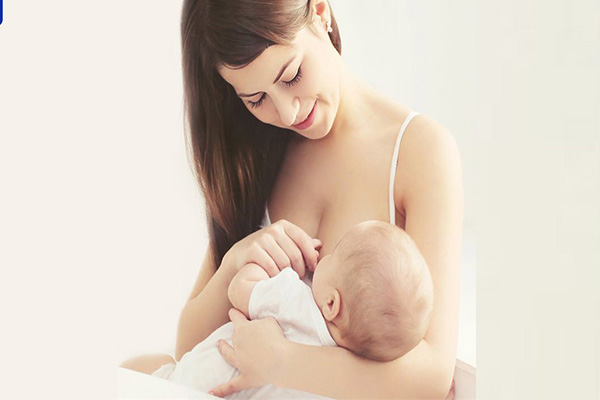 Có nên cho con bú khi mẹ bị mắc Covid?