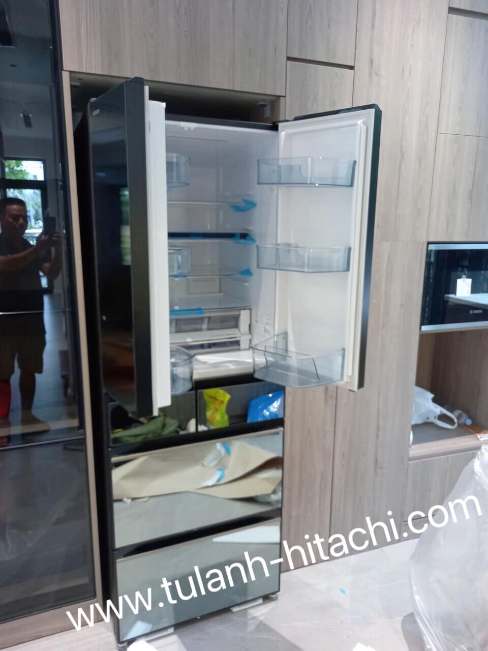 Tủ lạnh Hitachi 520 lít R- HW530NV (X) inverter 6 cửa gương pha lê nhập khẩu Nhật Bản