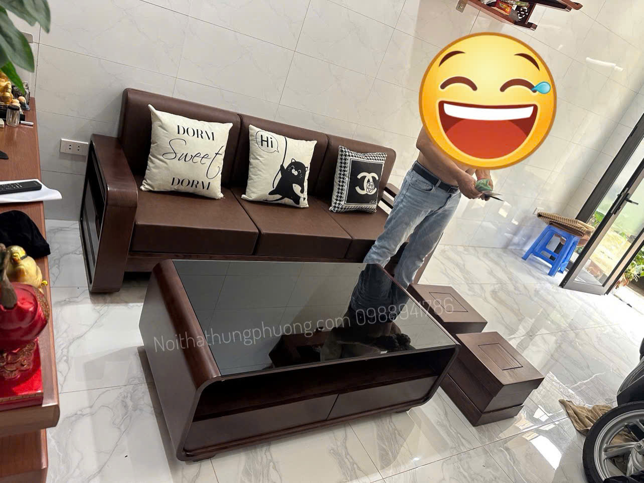 Sofa tay vòng màu óc chó