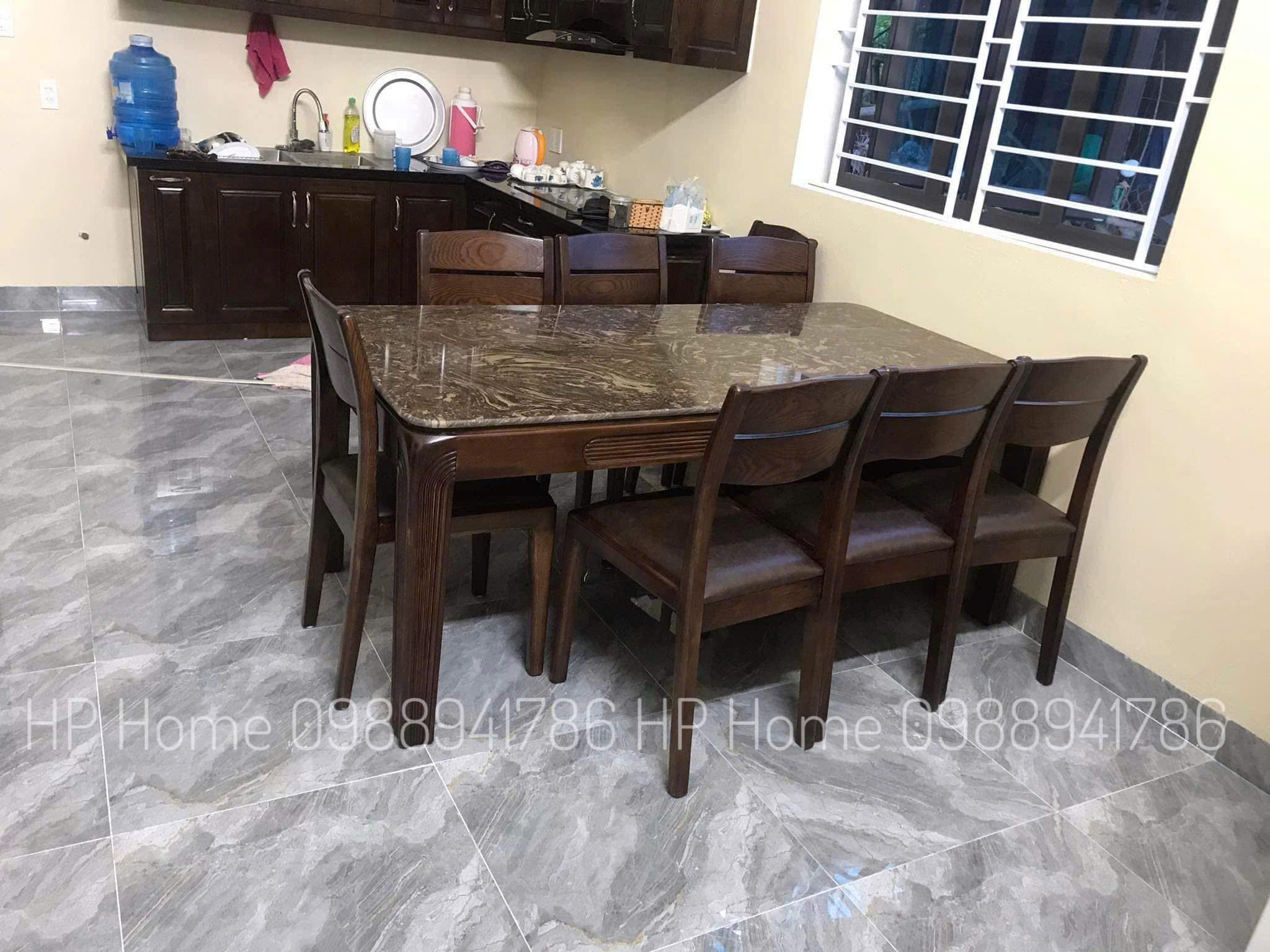 BÀN ĂN ĐÁ ĐEN + GHẾ ĐỆM