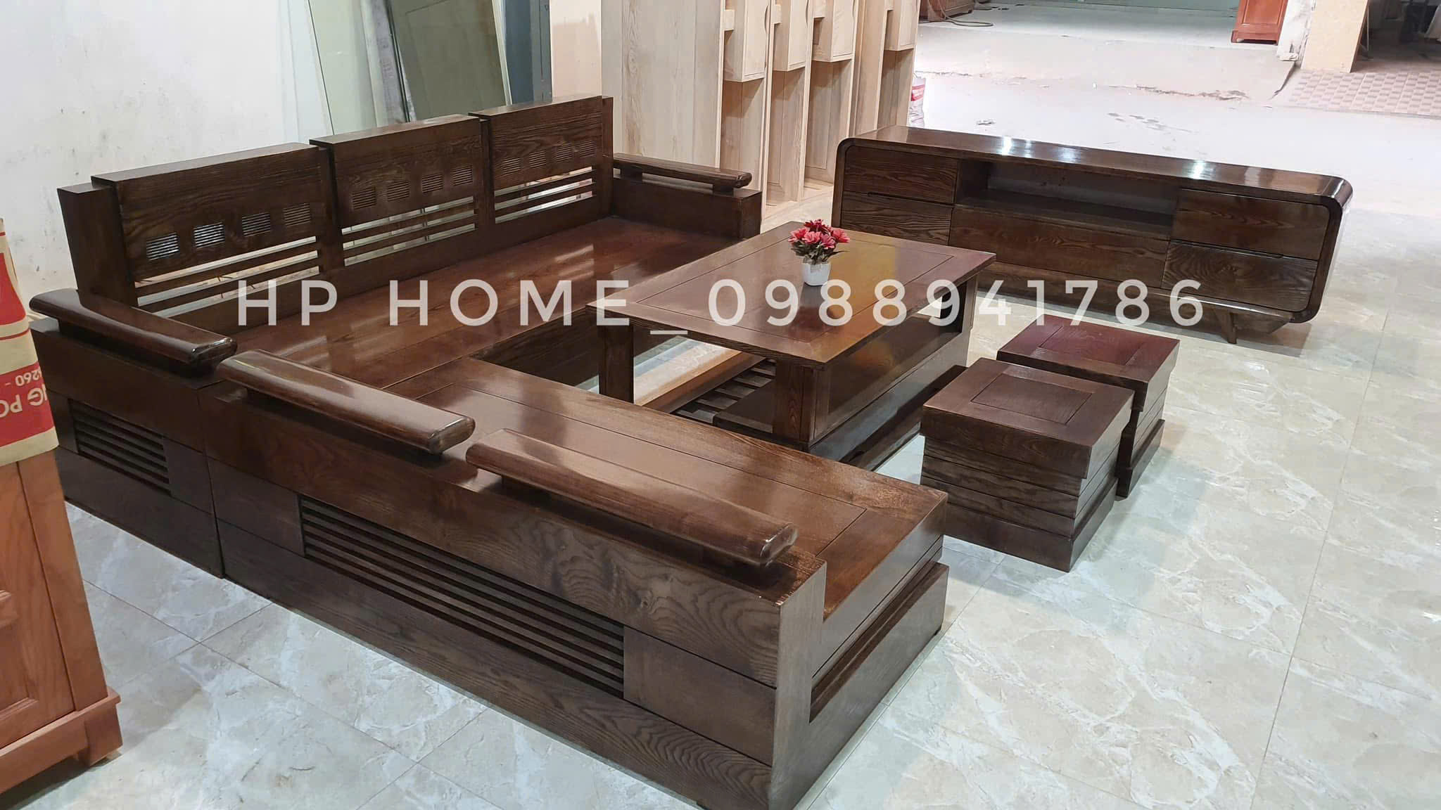 SOFA GÓC TRỨNG + KỆ TIVI