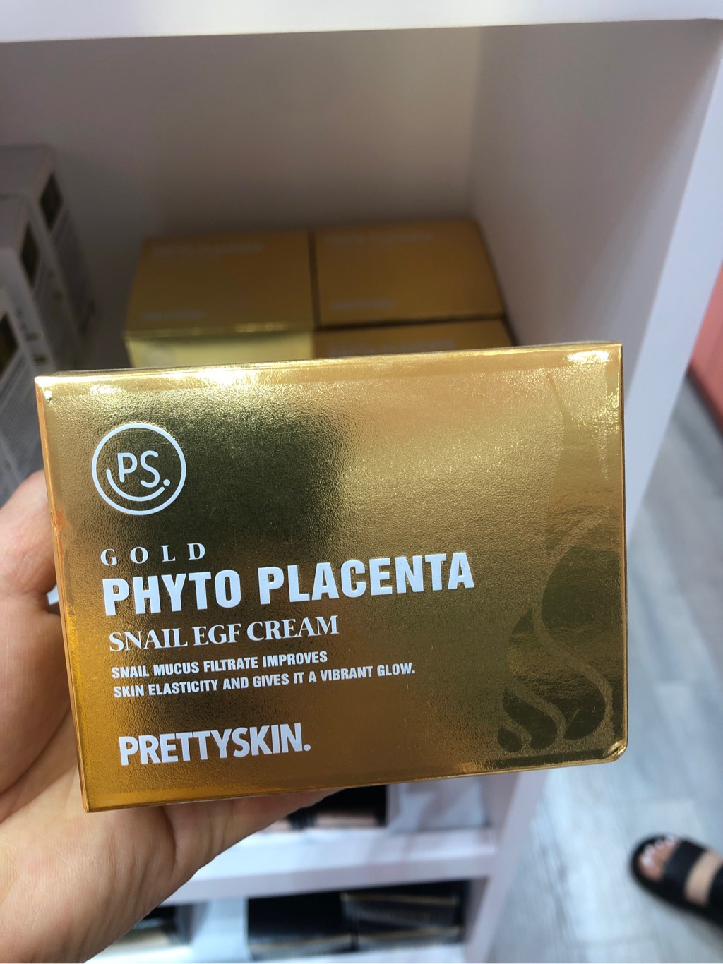 KEM PHỤC HỒI-DƯỠNG TRẮNG ỐC SÊN 24K PRETTSKIN