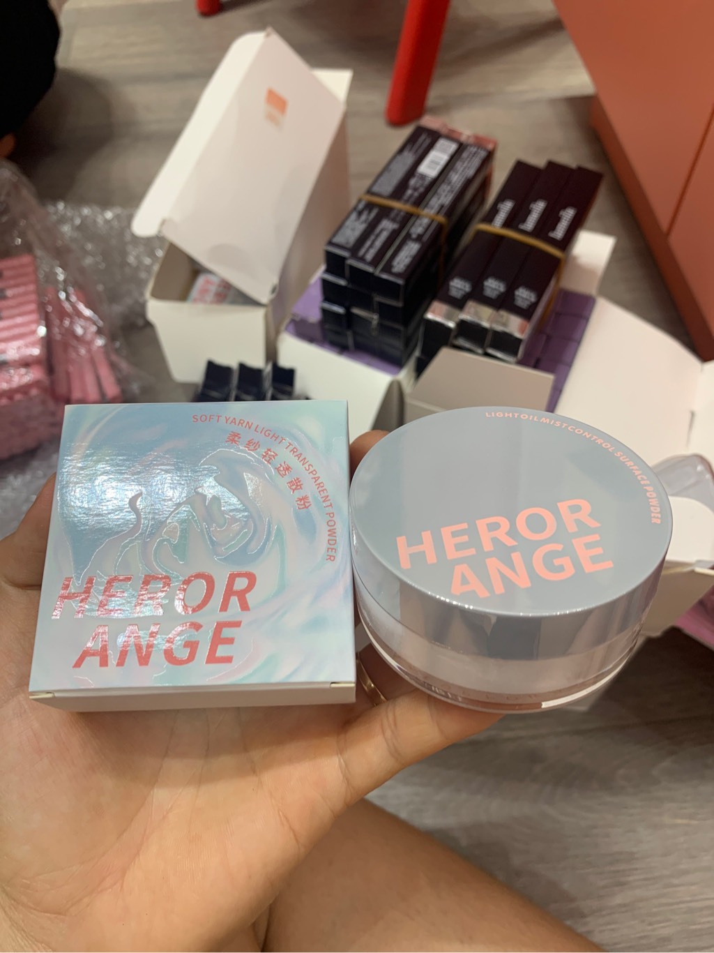 phấn phủ bột Herorange F01