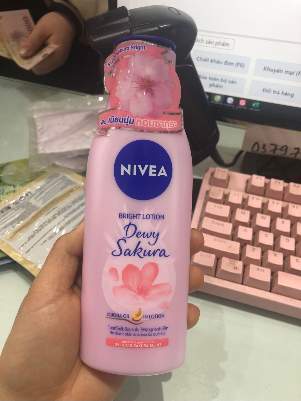 Dưỡng thể  nivea 200ml