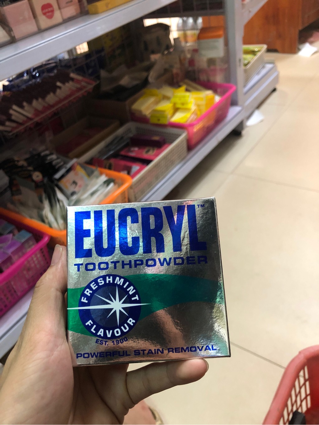 Bột trắng răng eucryl