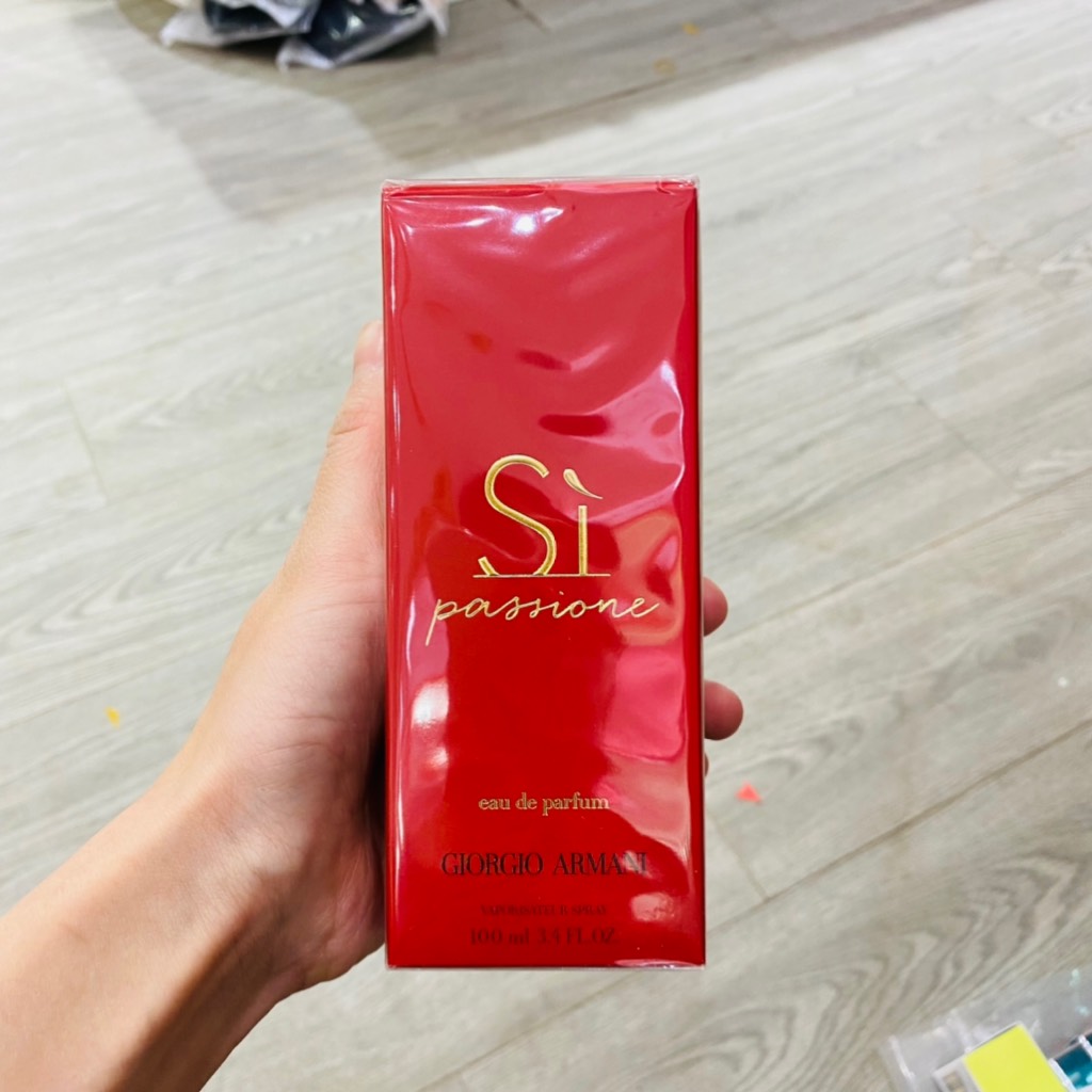 Nước Hoa Giorgio Armani Sì Đỏ 10ml