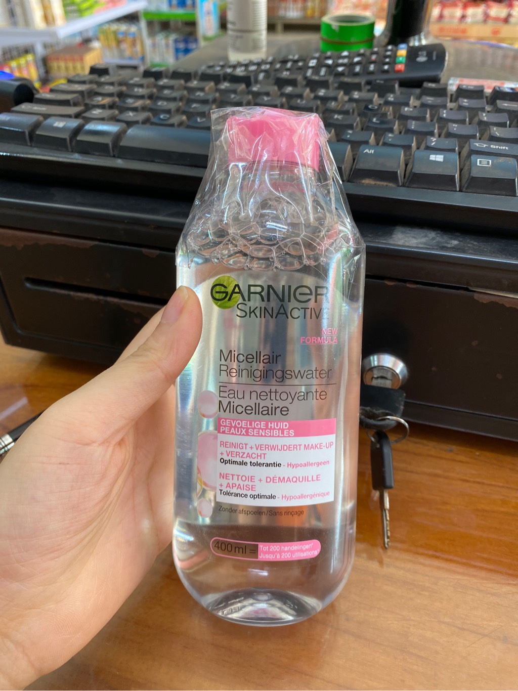 Tẩy trang garnier nắp hồng 400ml