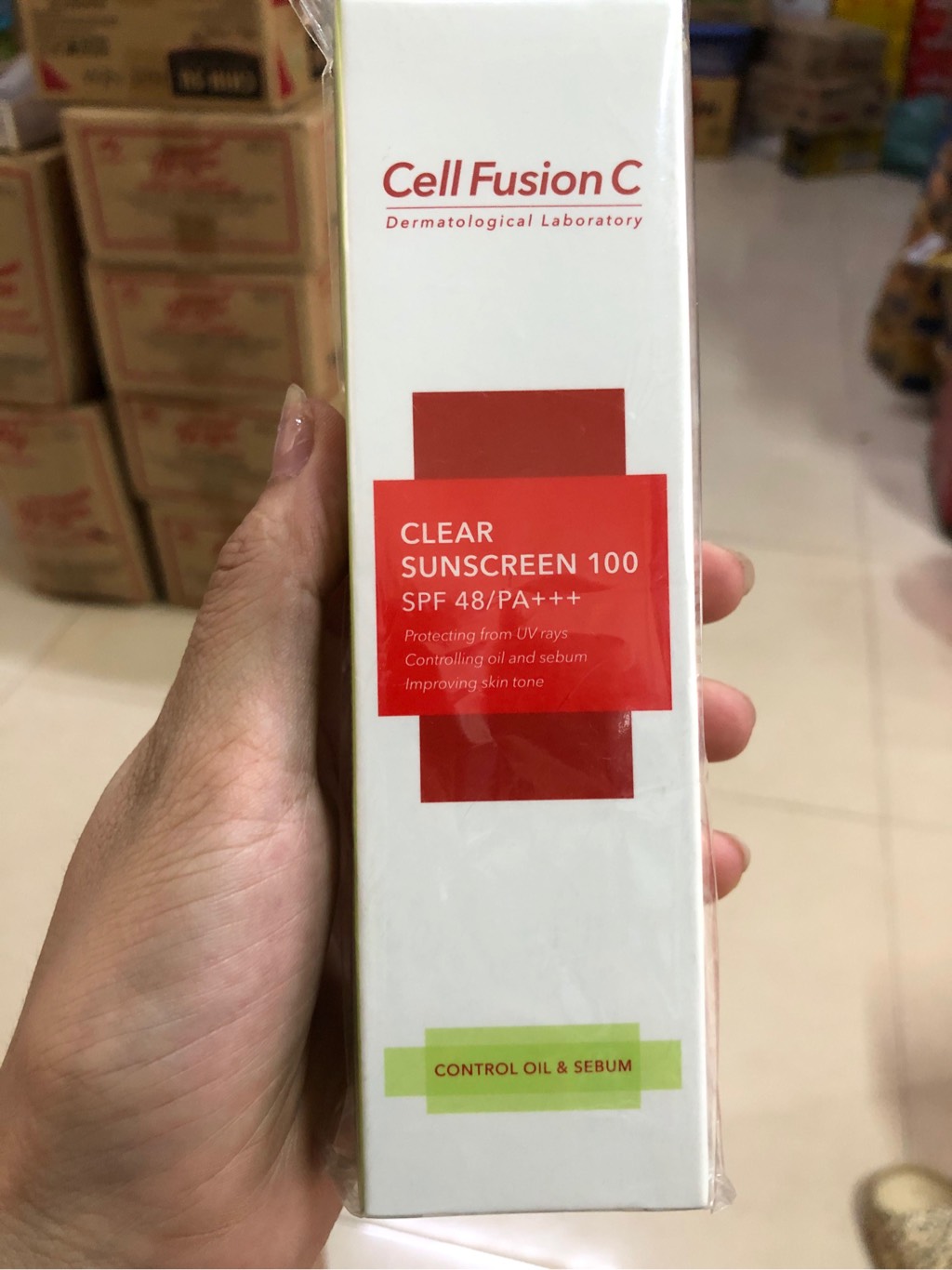 Kem chống nắng cell fusion xanh