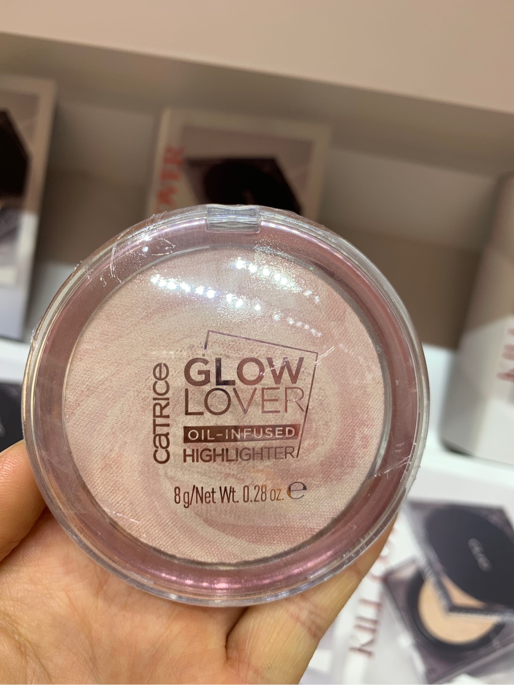 Phấn Bắt Sáng Catrice Glow