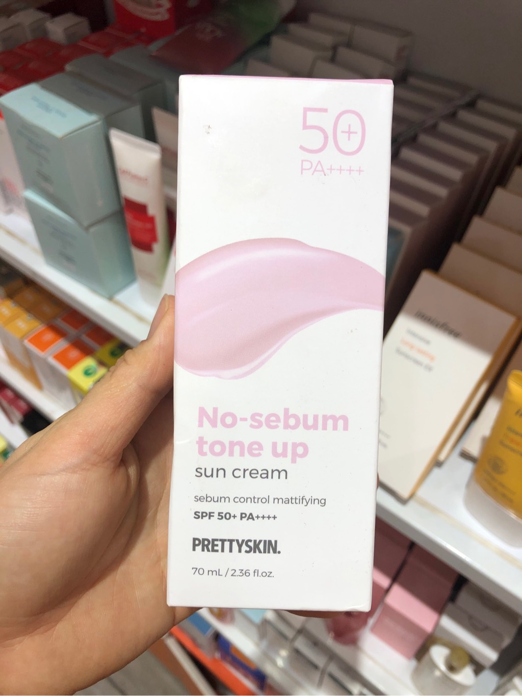 KEM CHỐNG NẮNG PRETTSKIN TÍM