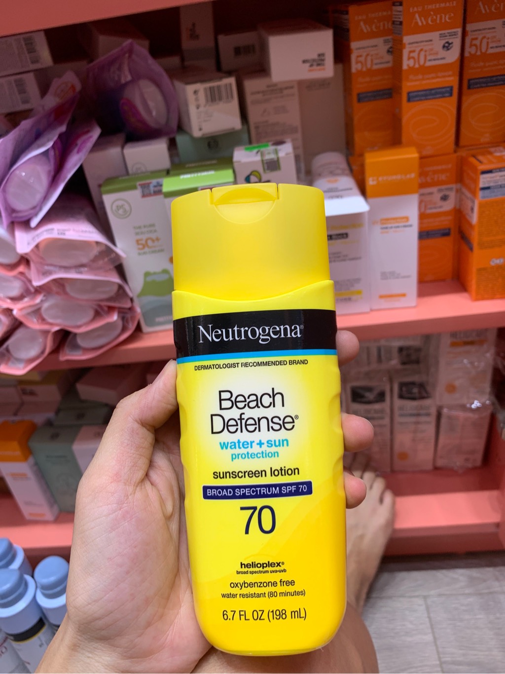 Kem Chống Nắng Neutrogena Beach Defense