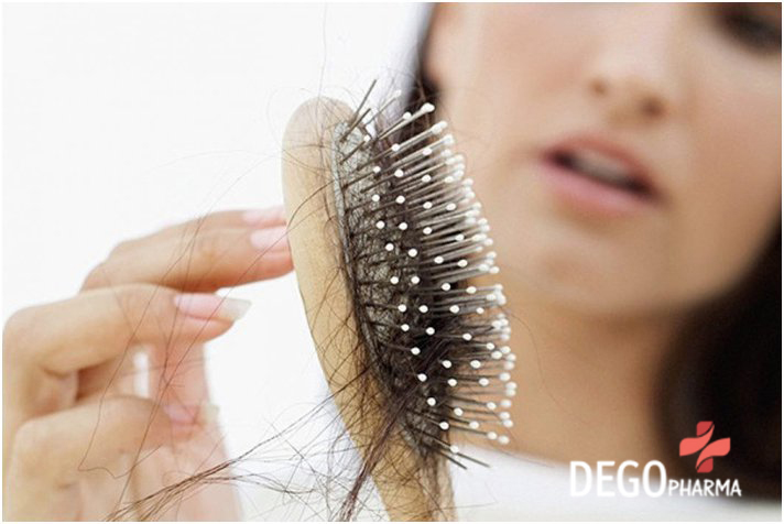 trị rụng tóc sau sinh