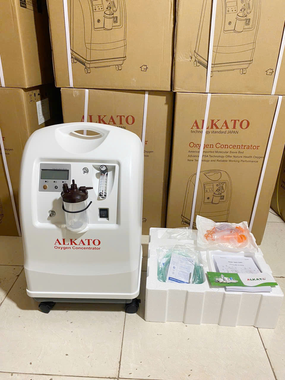 máy tạo oxy 10 lít alkato
