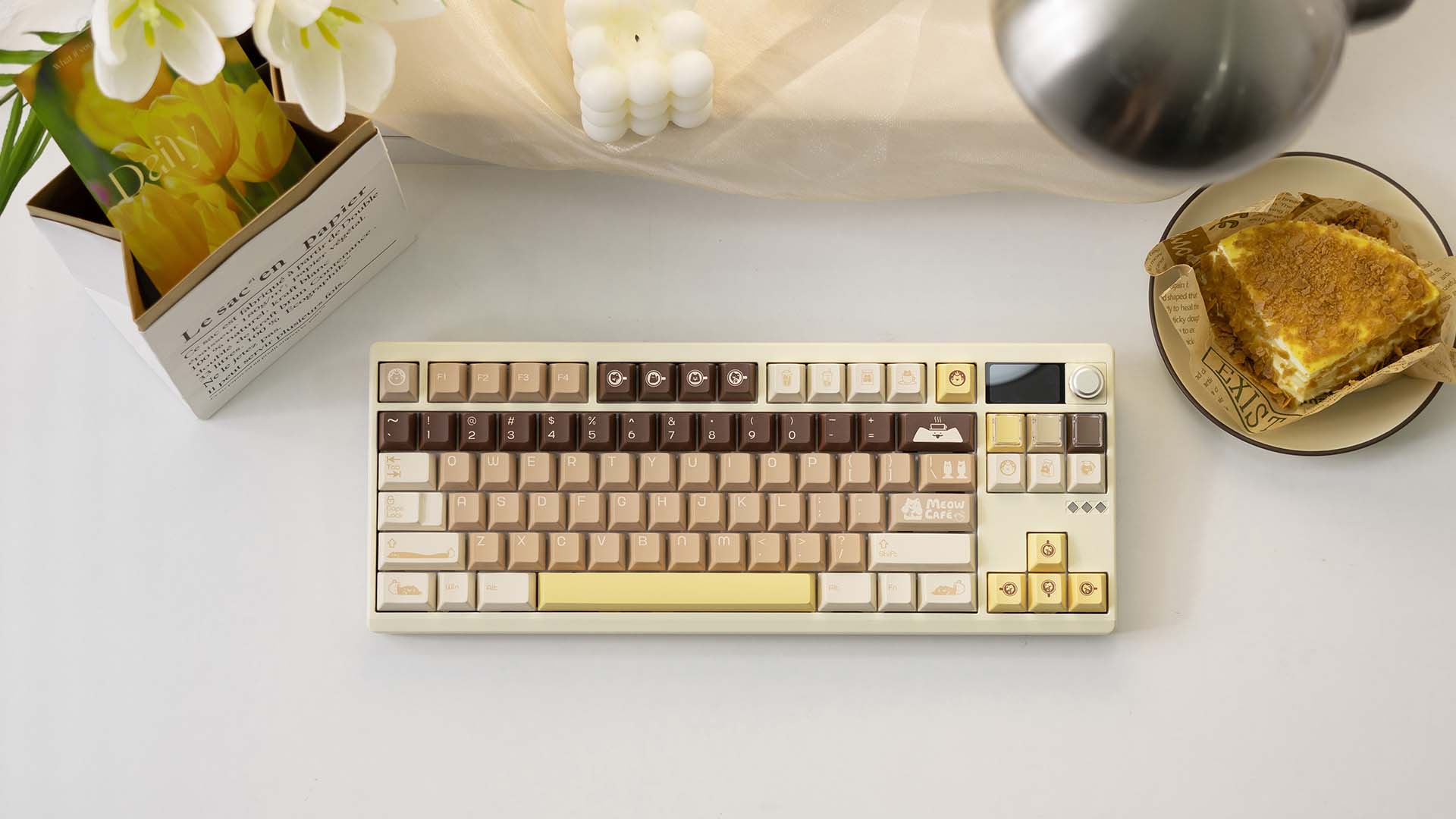 [In Stock] Zoom TKL DYNA - Bavarois