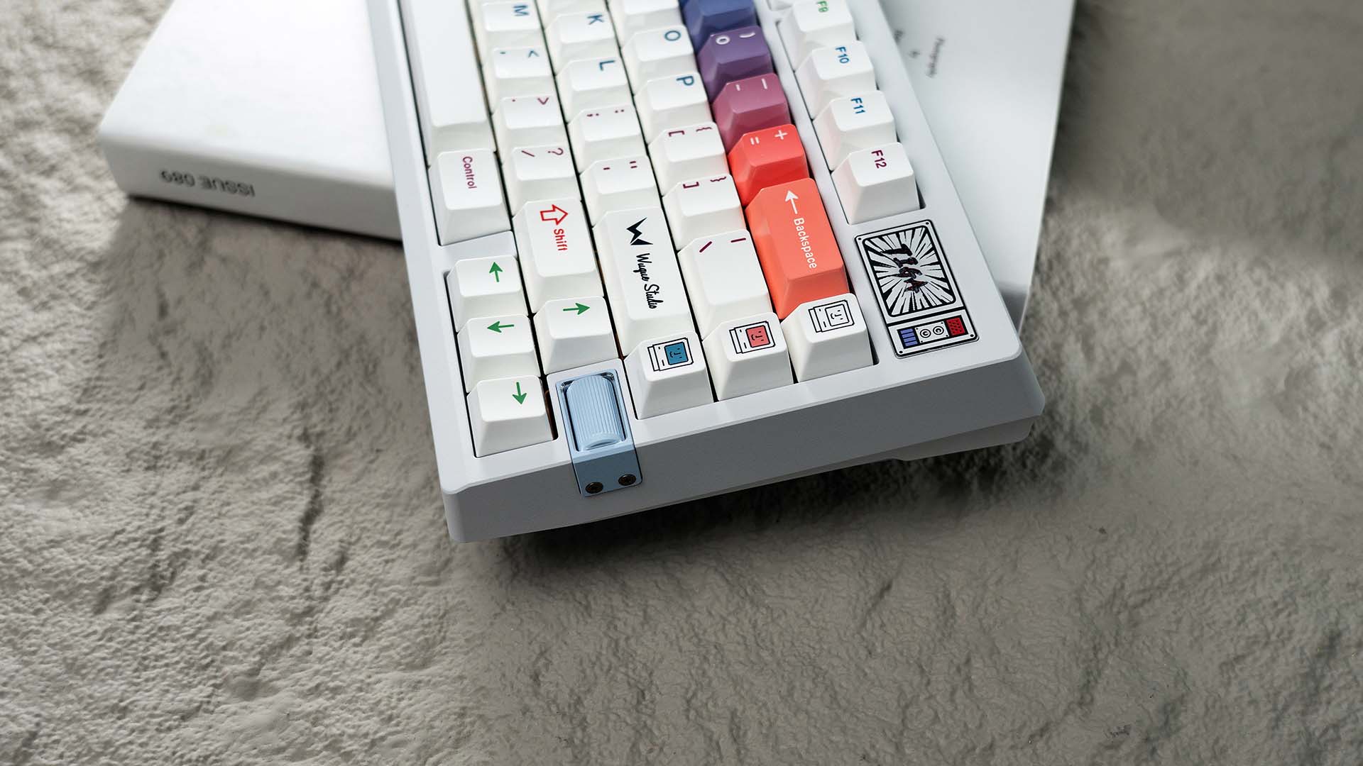[In Stock] Zoom75 Tiga - White