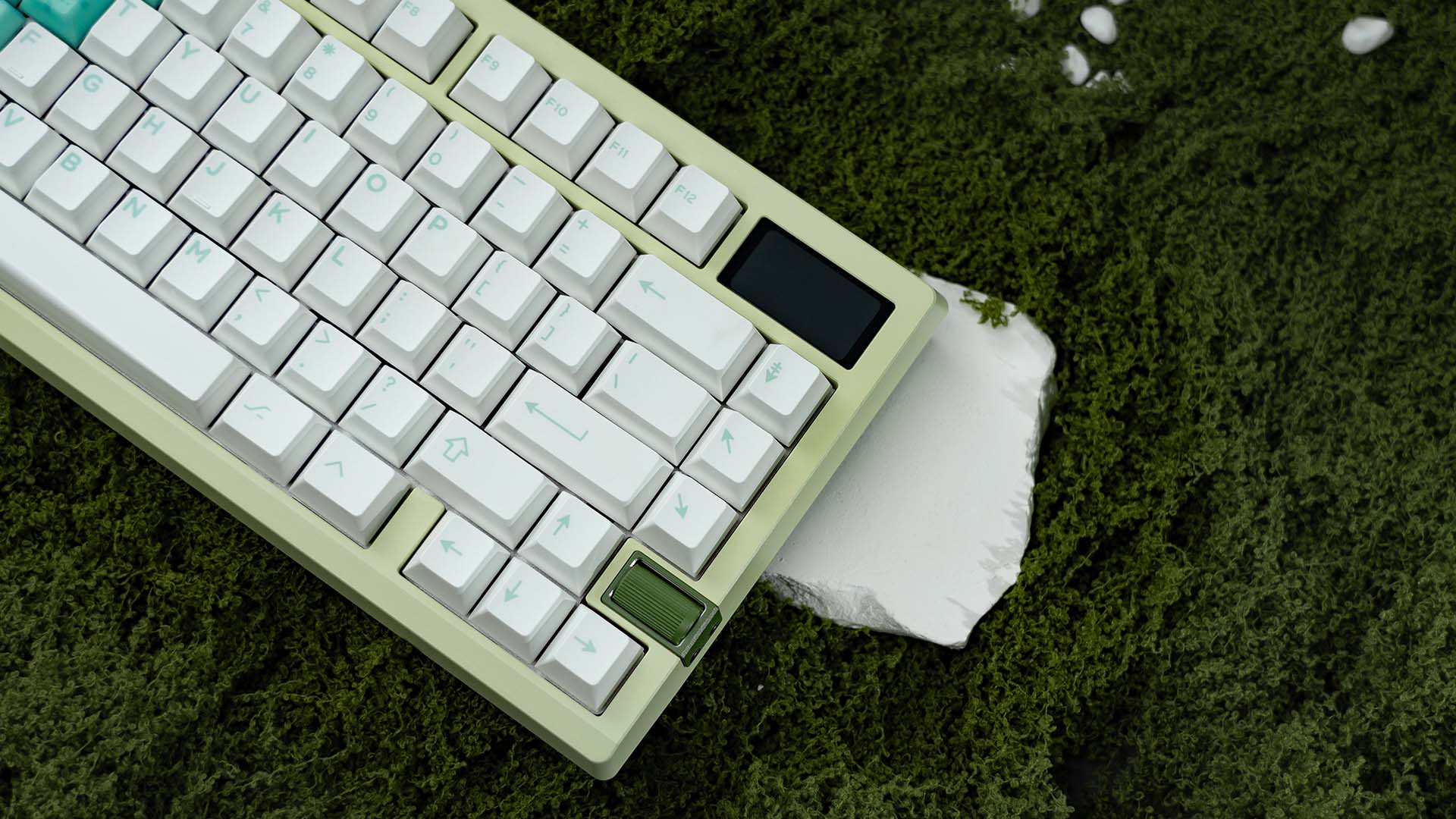 [In Stock] Zoom75 Tiga - Milky Green