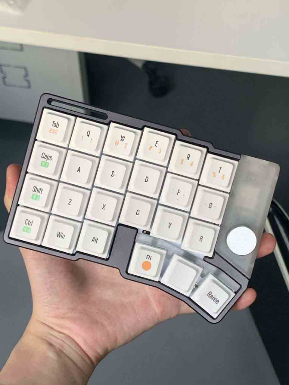 [Extra GB] Bàn phím Cornix Prebuilt | Split Keyboard | Nhôm CNC | Tách đôi Công thái học