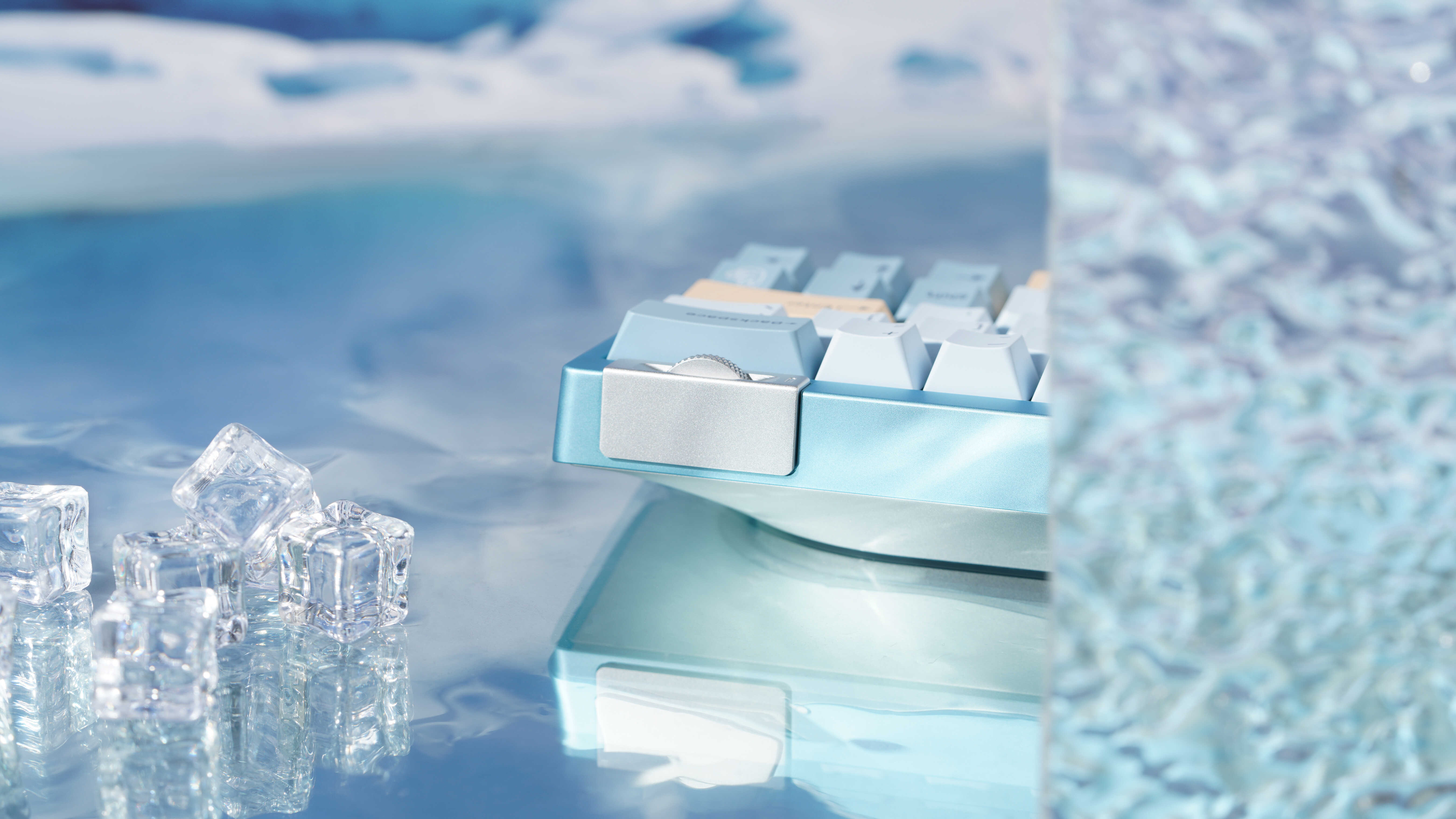 [GB] Zoom64 Mechanial Keyboard Kit - Arctic Blue