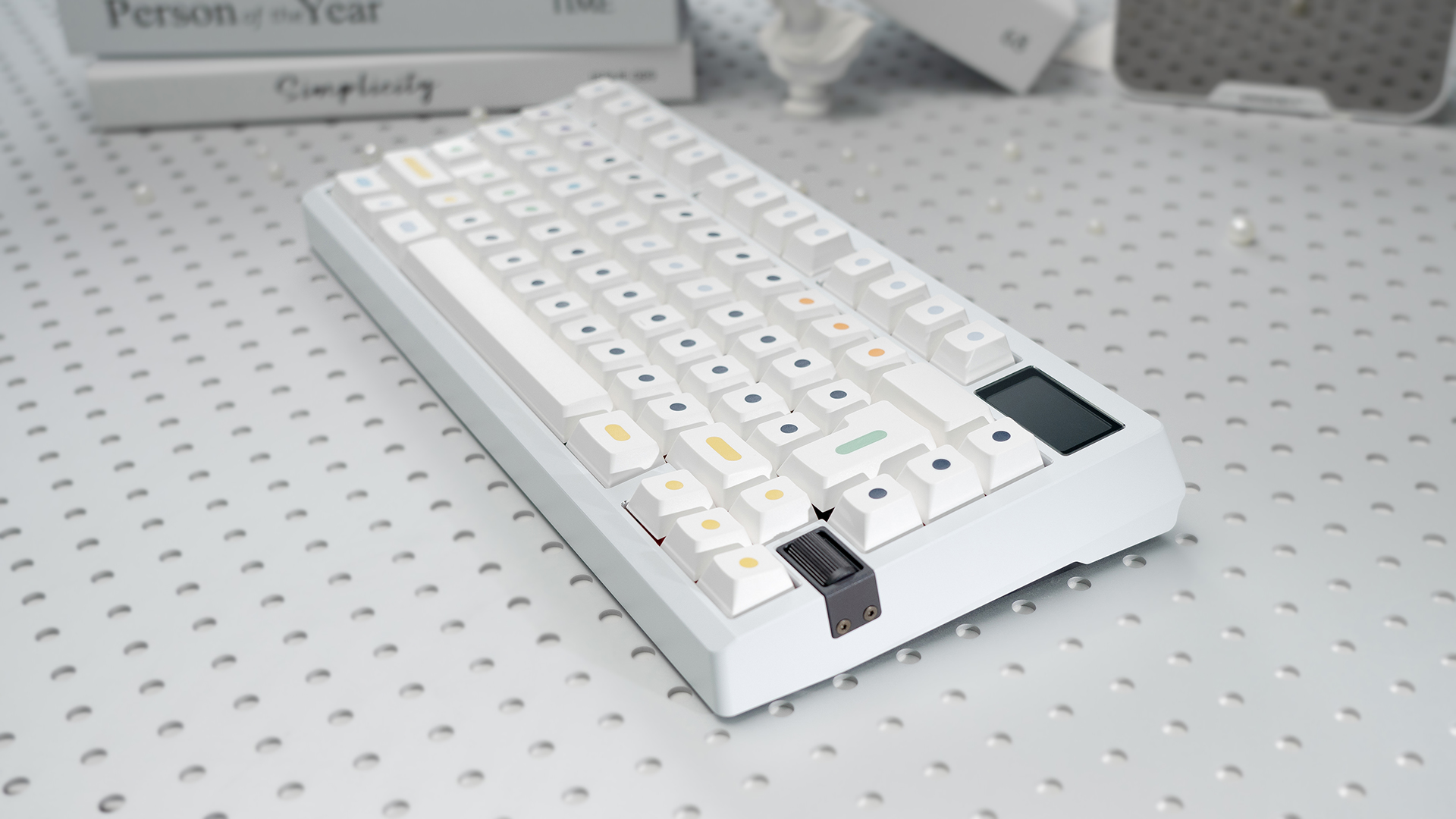 [In Stock] Zoom75 Tiga - E-White