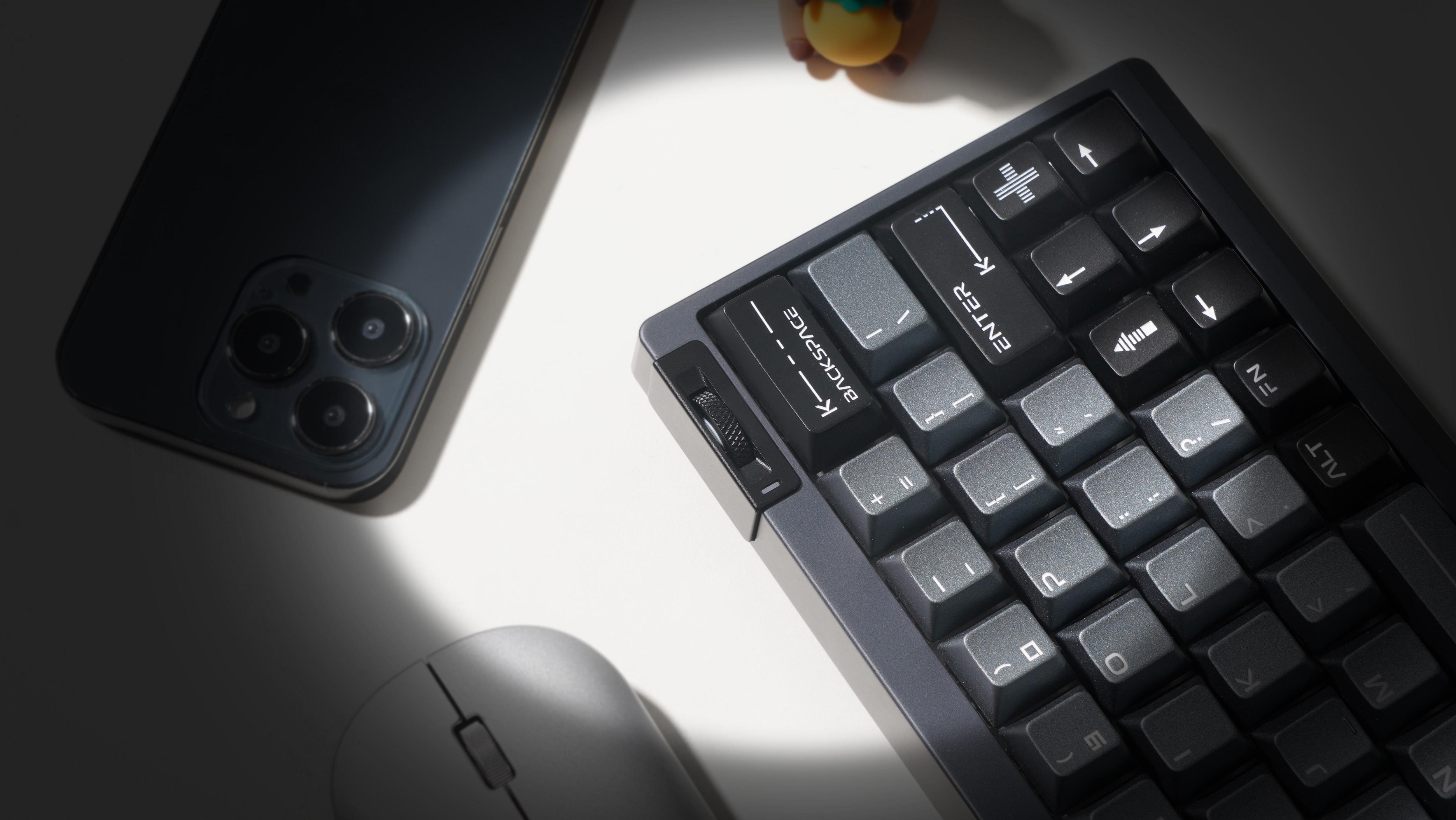 [GB] Zoom64 Mechanial Keyboard Kit - Titanium Gray