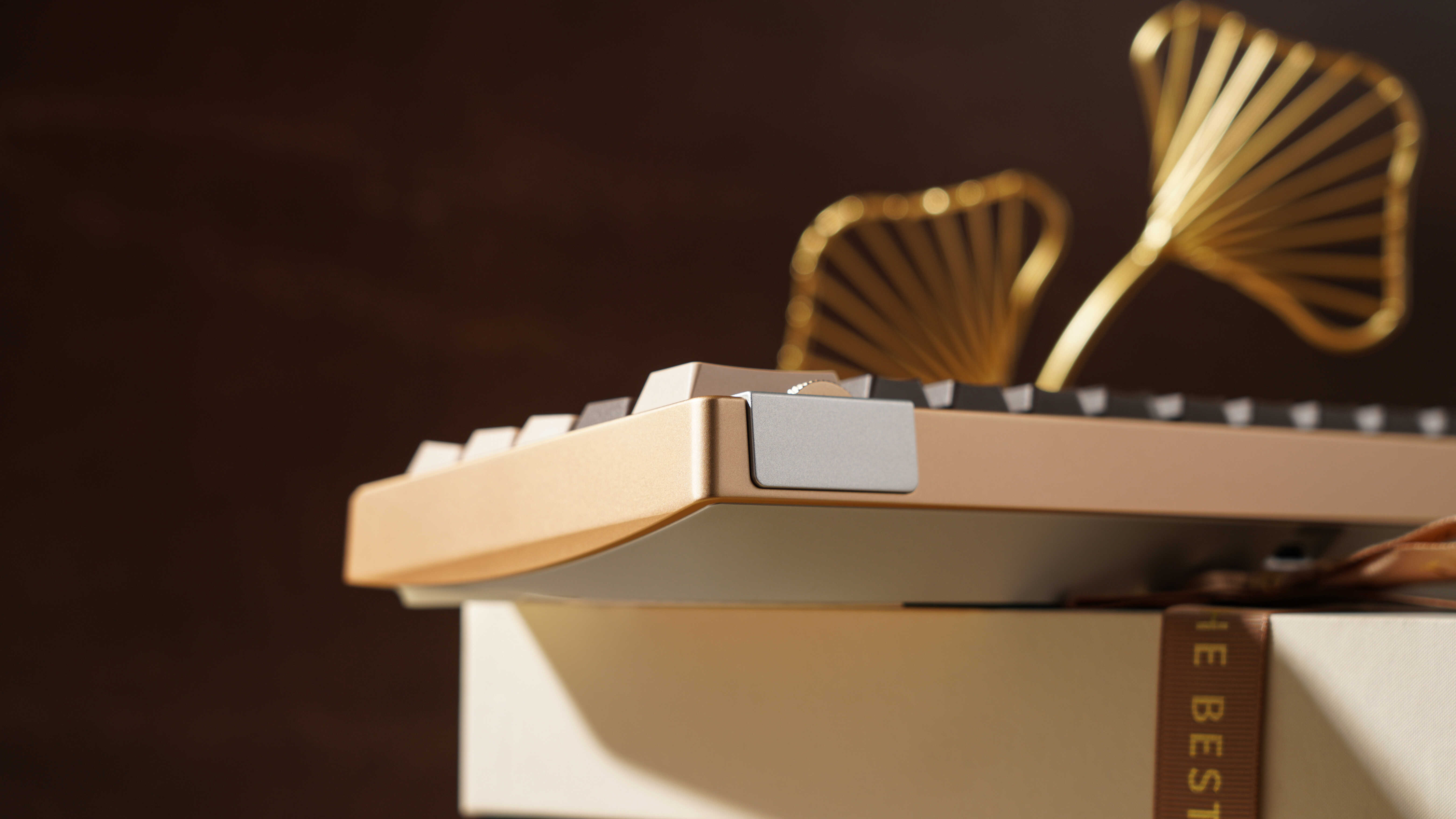 [GB] Zoom64 Mechanial Keyboard Kit - Velvet Gold