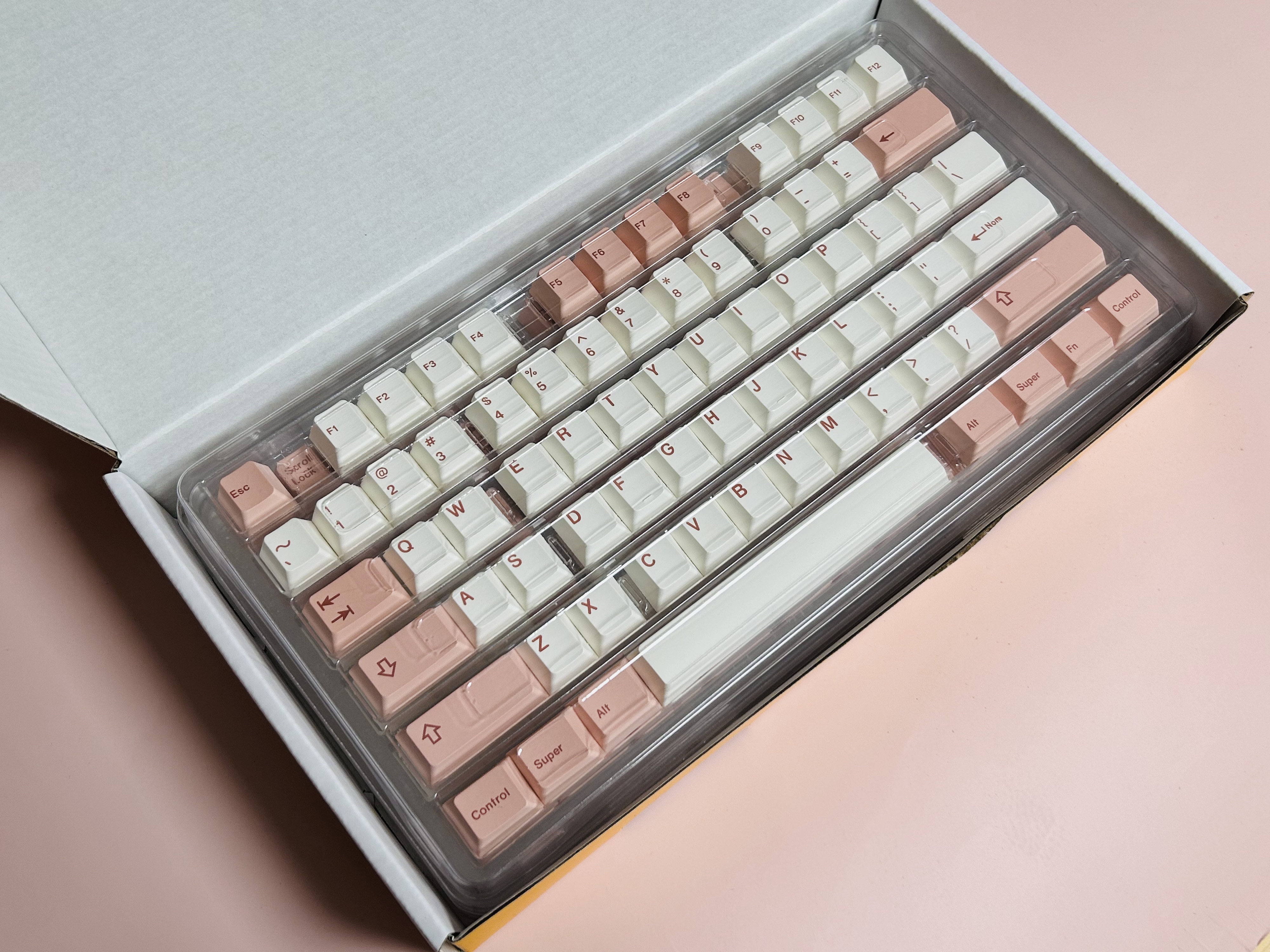 [In Stock] Keycap Walker Pastry  Cherry PBT Dyesub