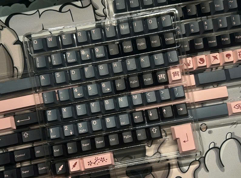 [In Stock] Keycap Walker Night Sakura Cherry PBT Dyesub
