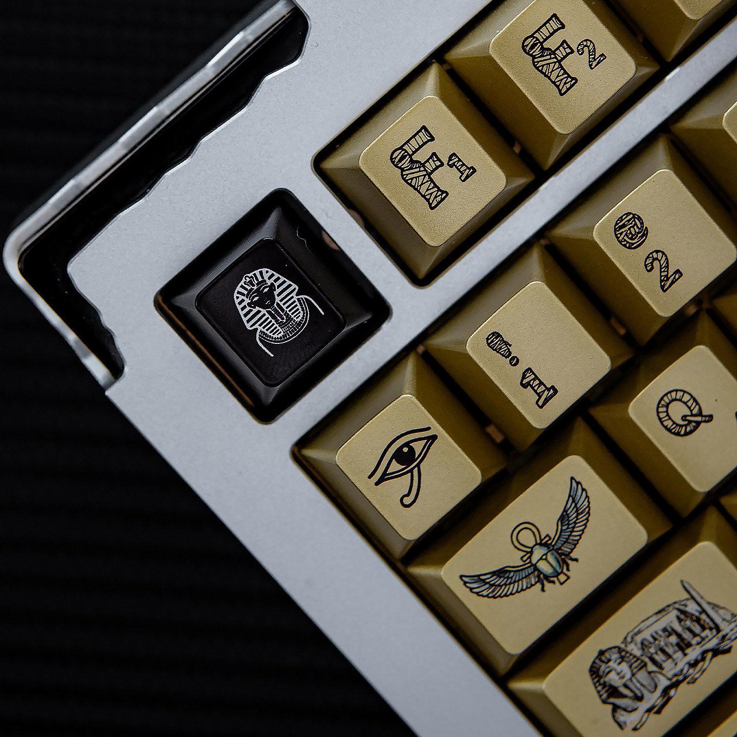 Keycap TapTempo Gold Egypt 2 Cherry PBT Dyesub (Bold)