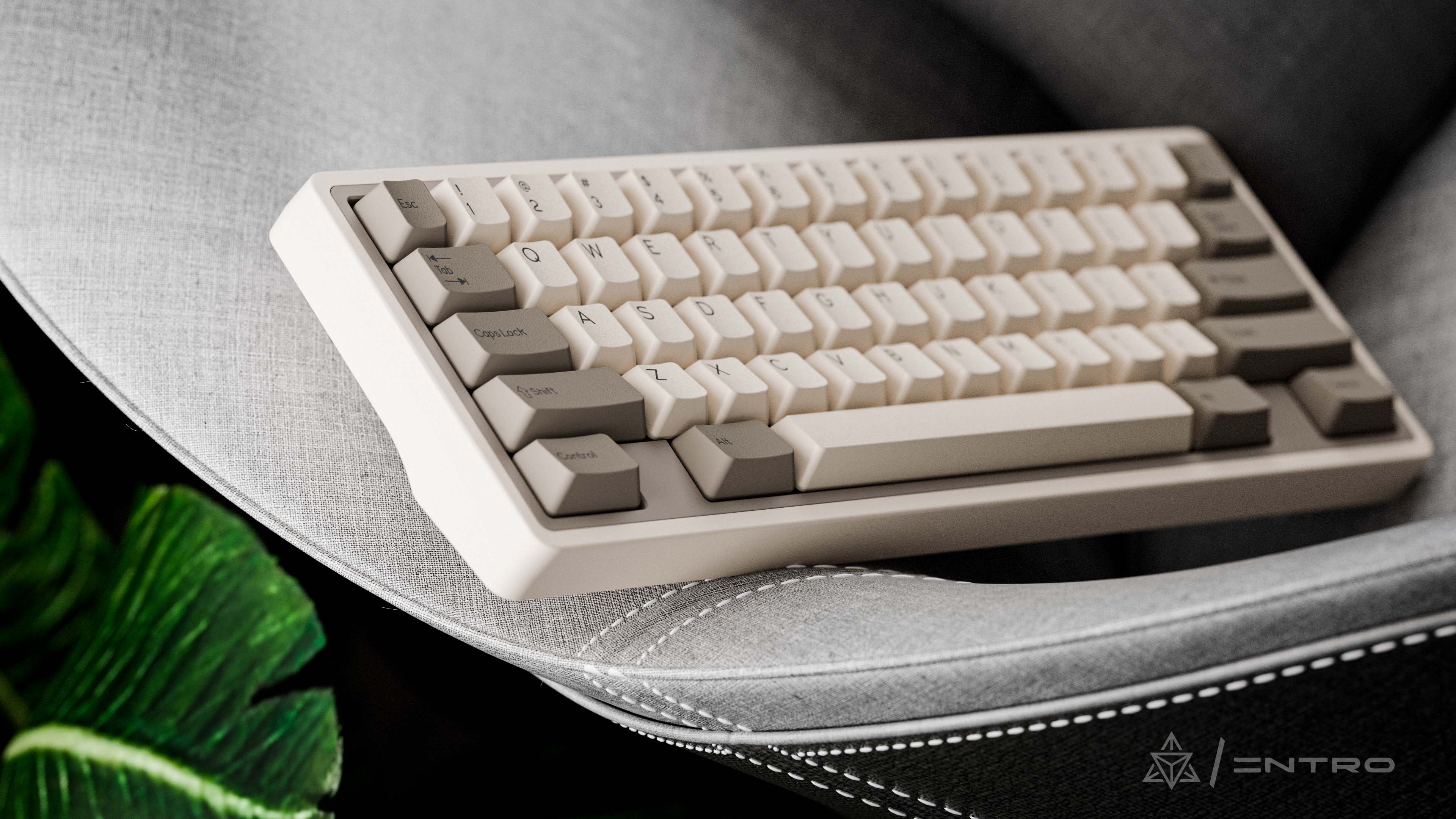 Keycap DCS Intro - WOB & Beige