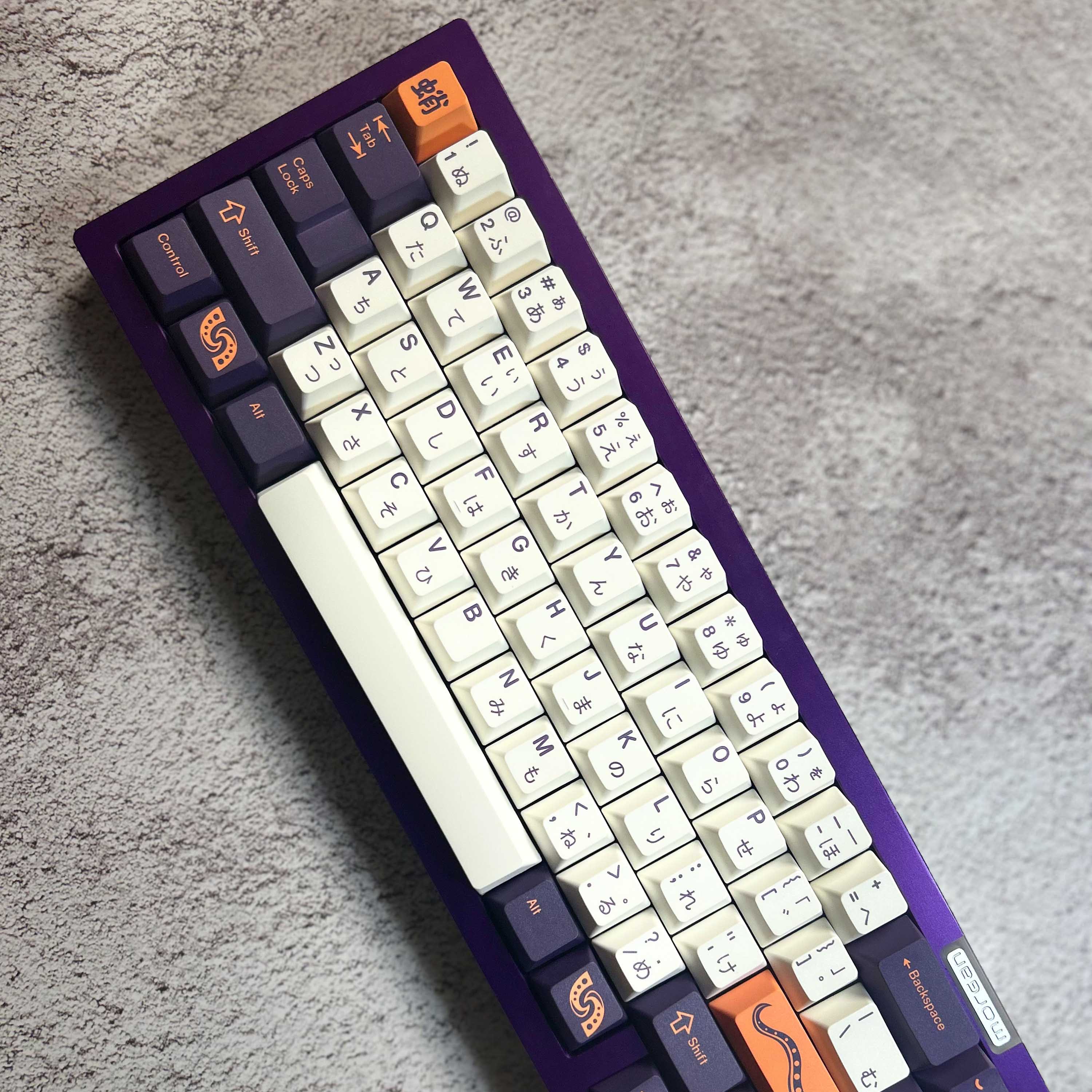 [Instock] Keycap Walker Cherry Tako PBT dyesub