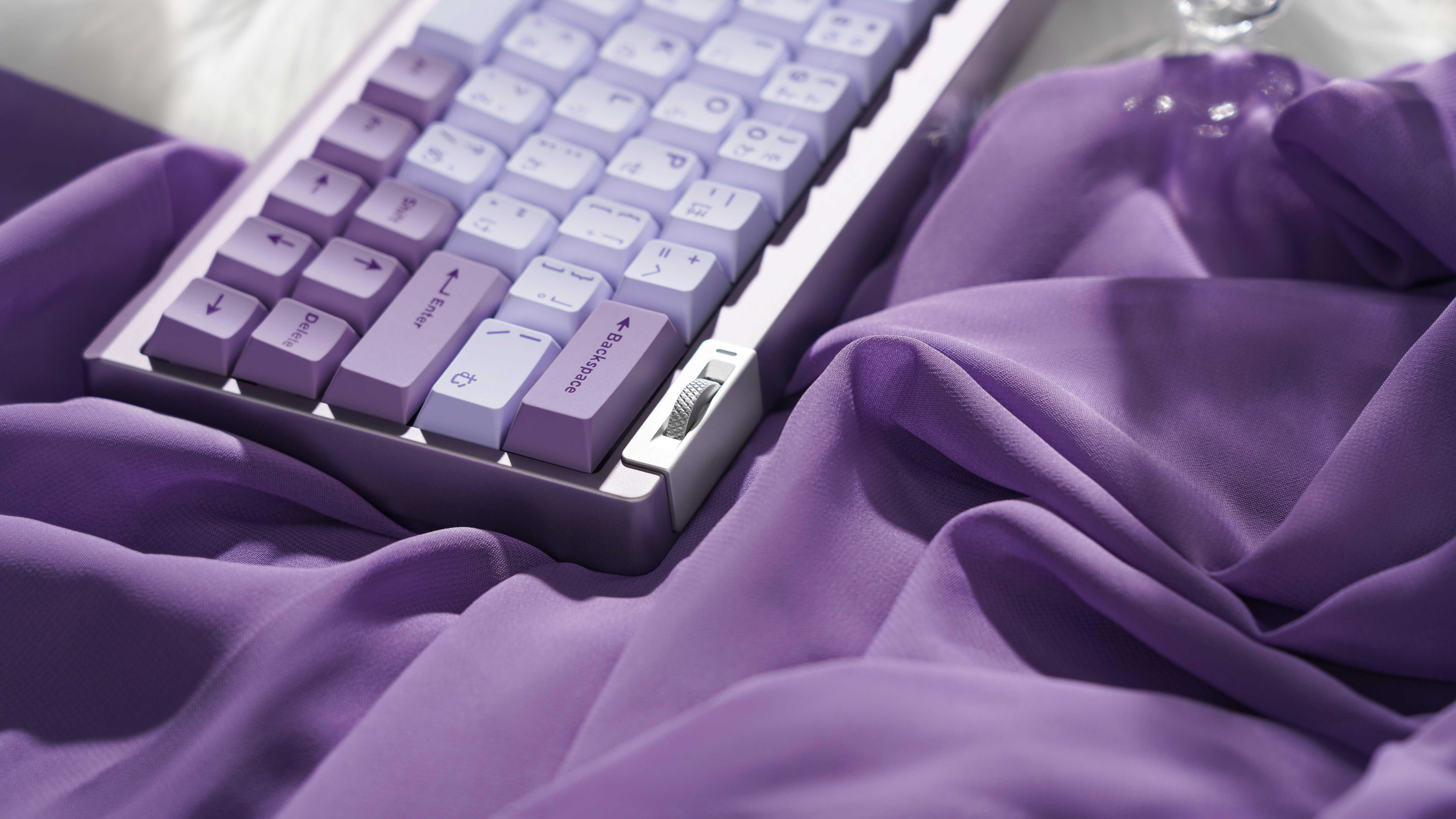[GB] Zoom64 Mechanial Keyboard Kit - Lilac Veil