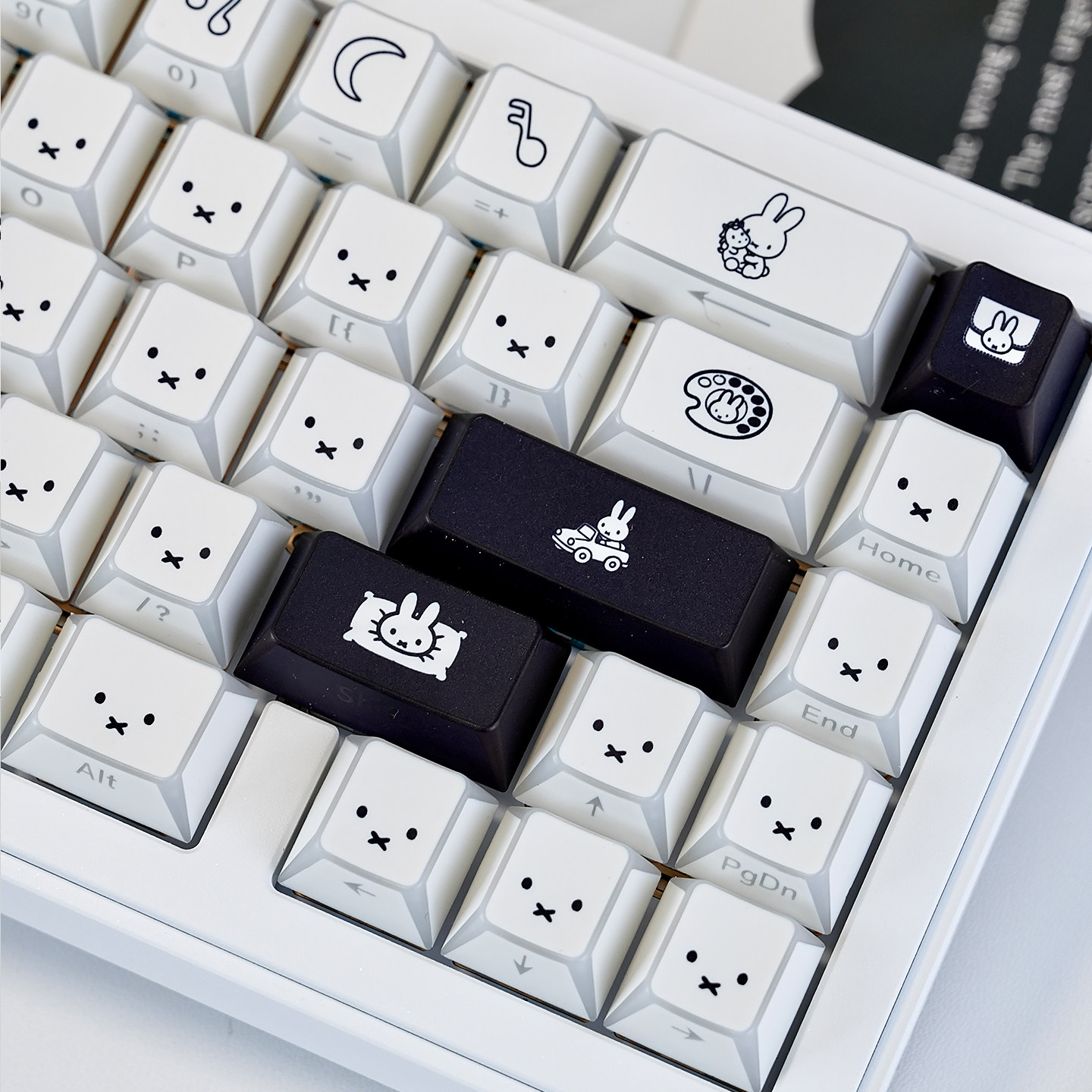 Keycap Mintcap Rabbit Xuyên LED Cạnh Viền Cherry PBT