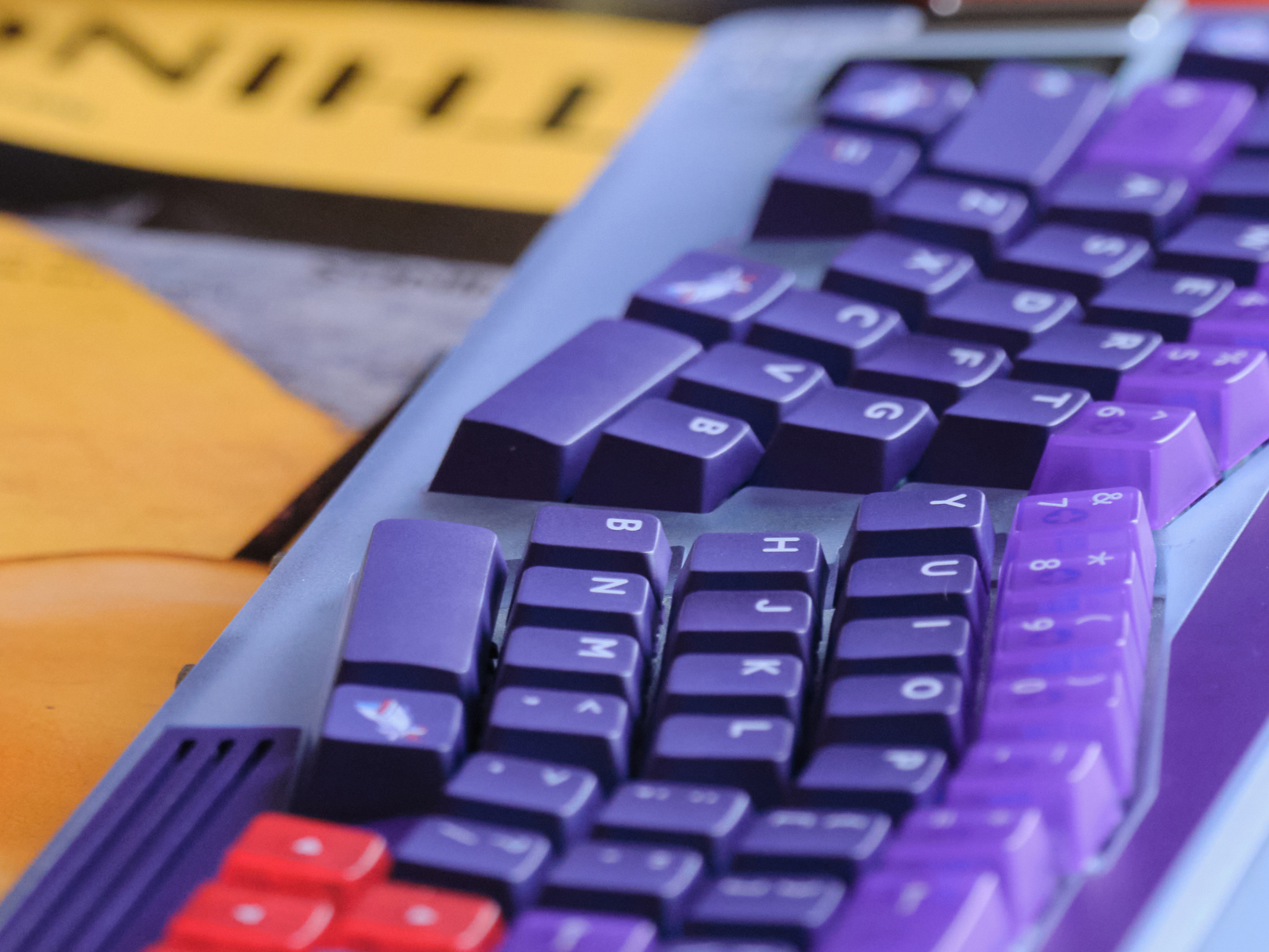 Keycap PBTFans Voyager Cherry PBT Dyesub