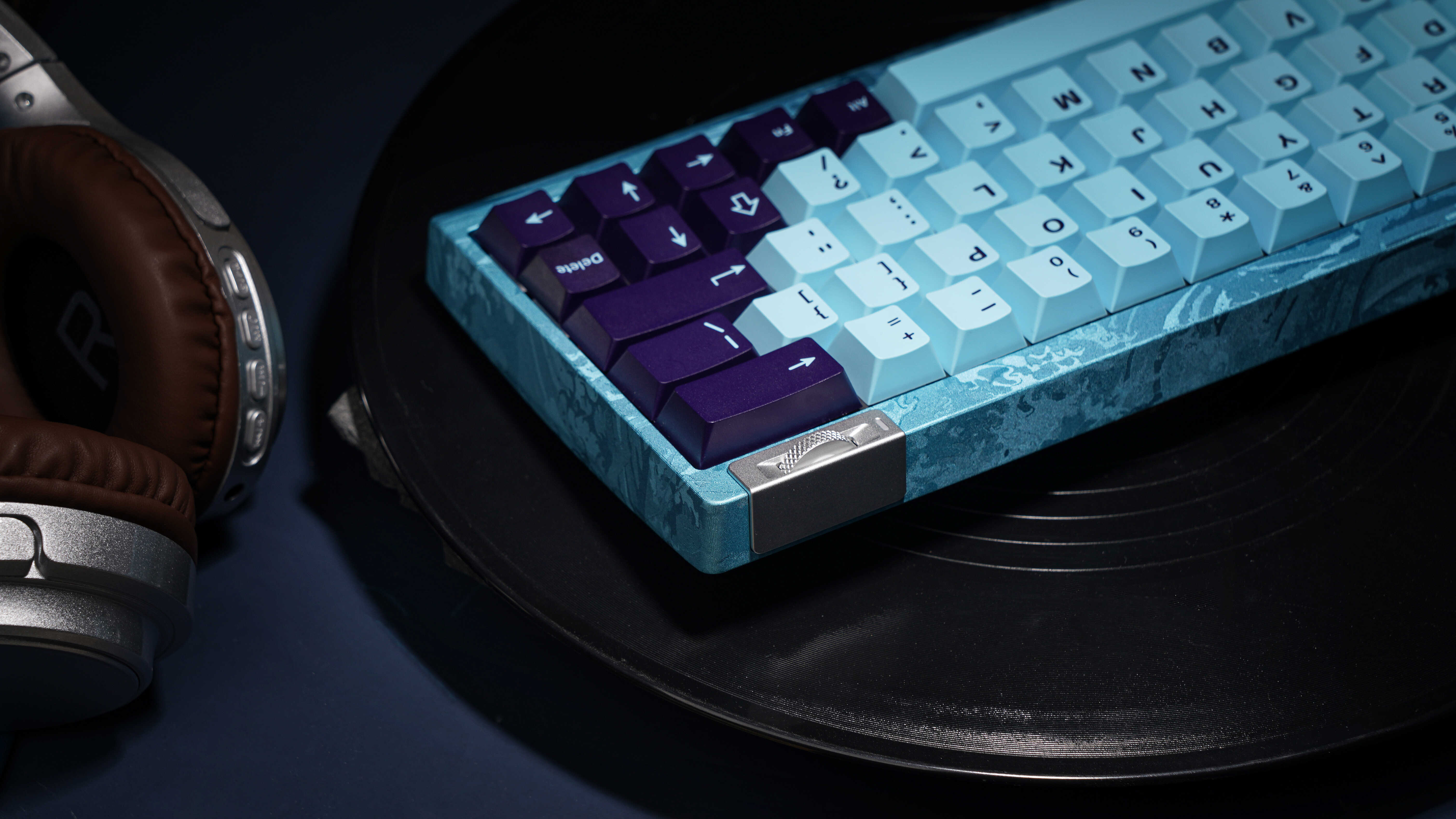 [GB] Zoom64 Mechanial Keyboard Kit - Glacier Startrail