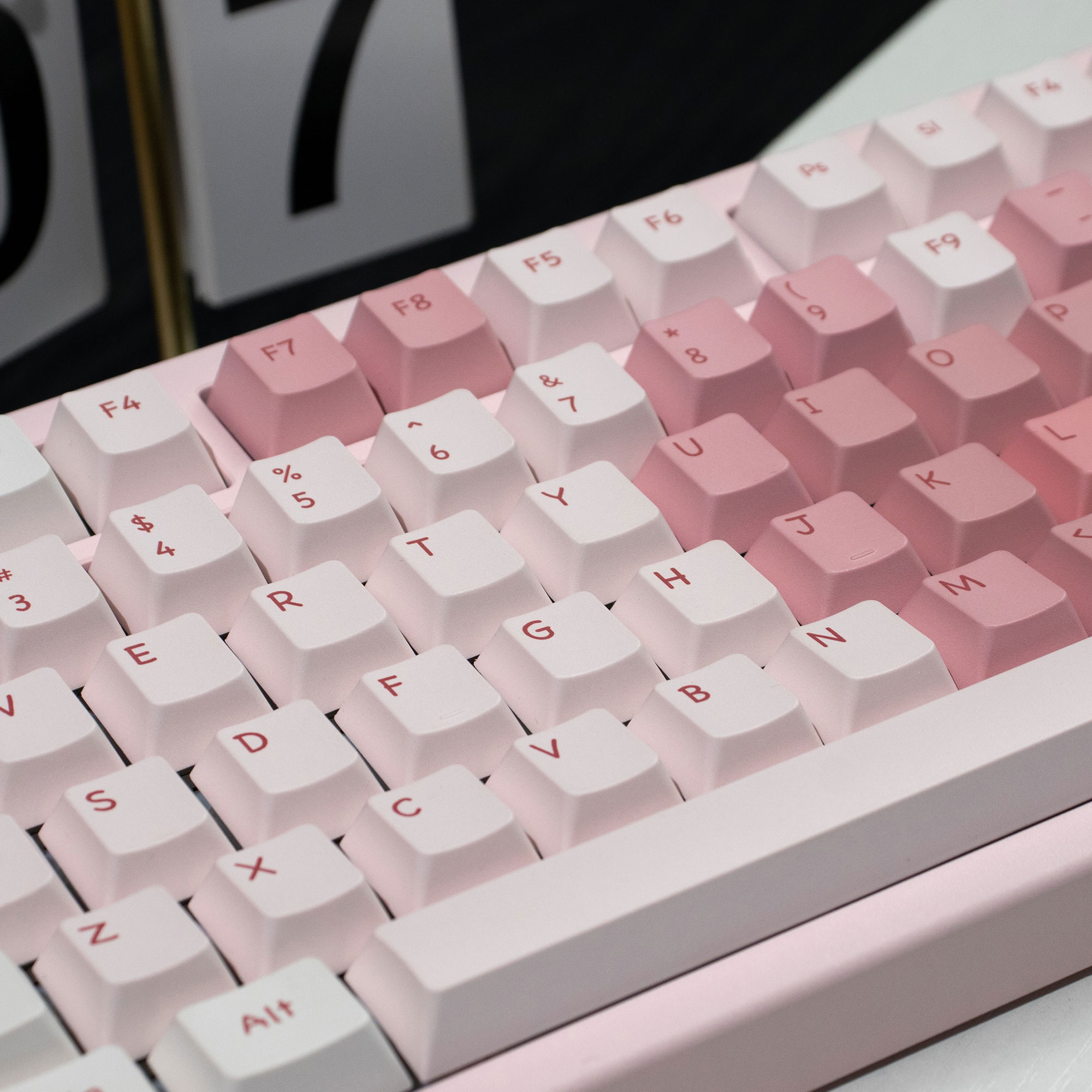 Keycap Cherry Mintcaps Trái tim hồng PBT Dyesub