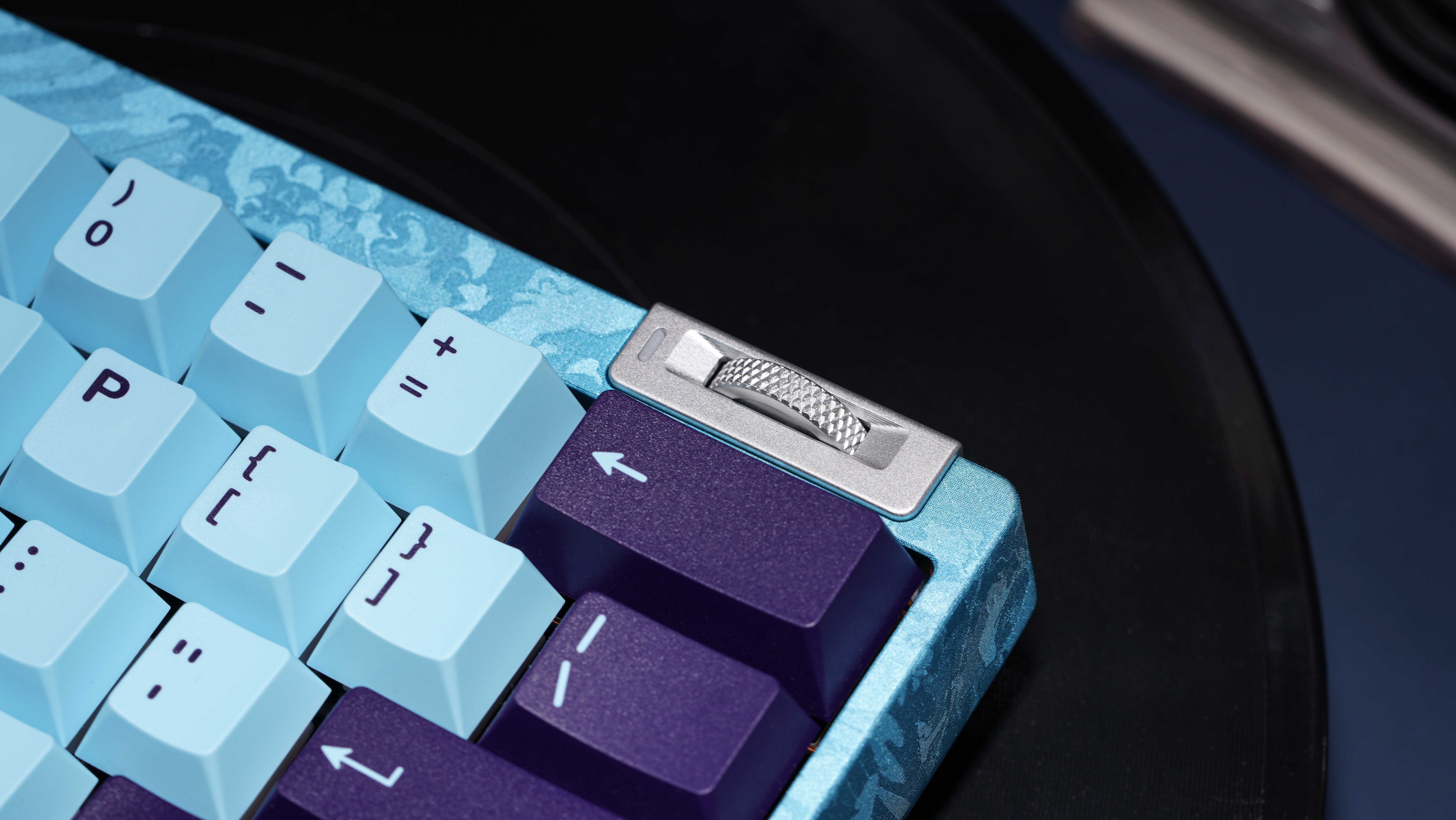 [GB] Zoom64 Mechanial Keyboard Kit - Glacier Startrail