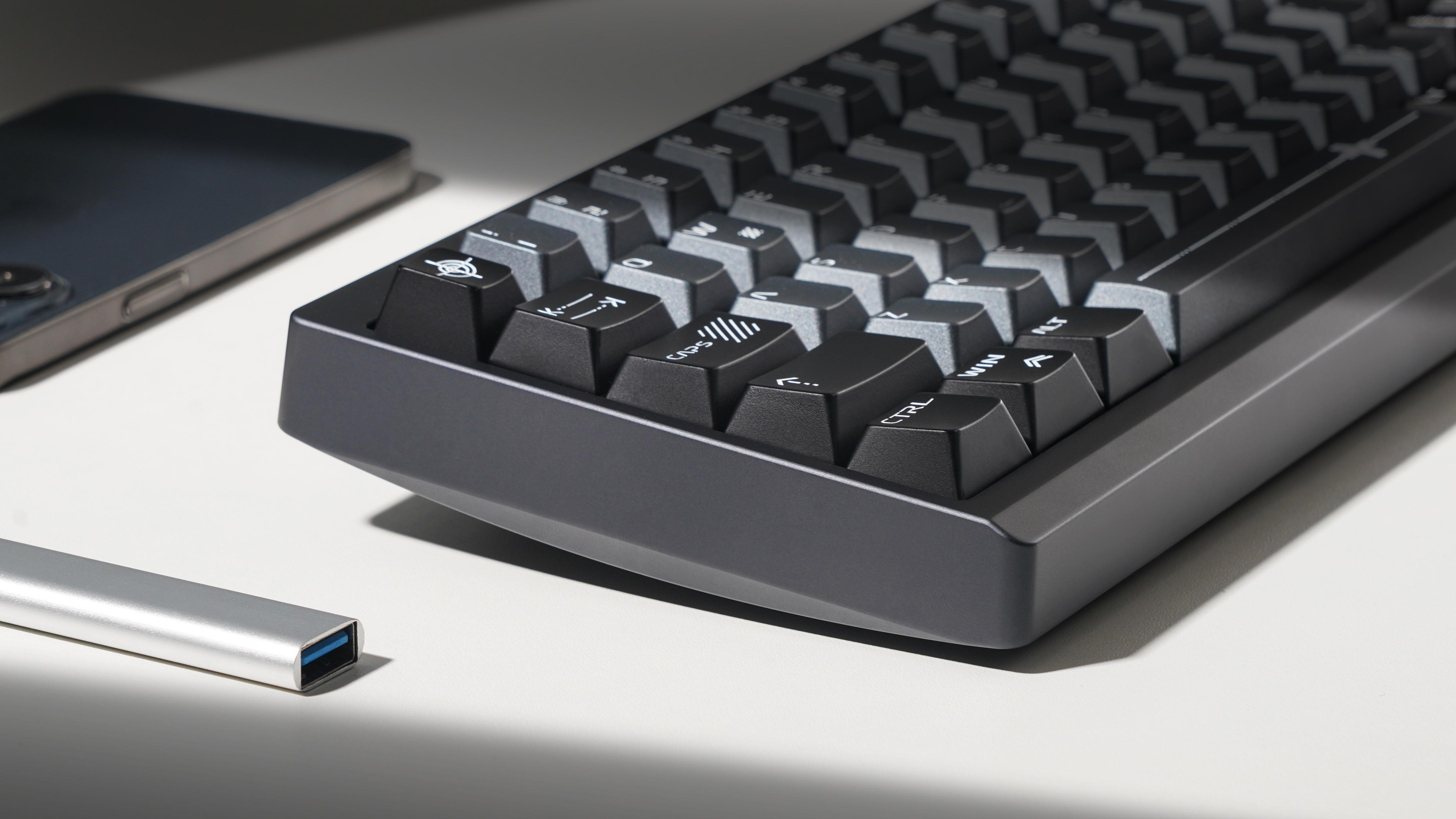 [GB] Zoom64 Mechanial Keyboard Kit - Titanium Gray