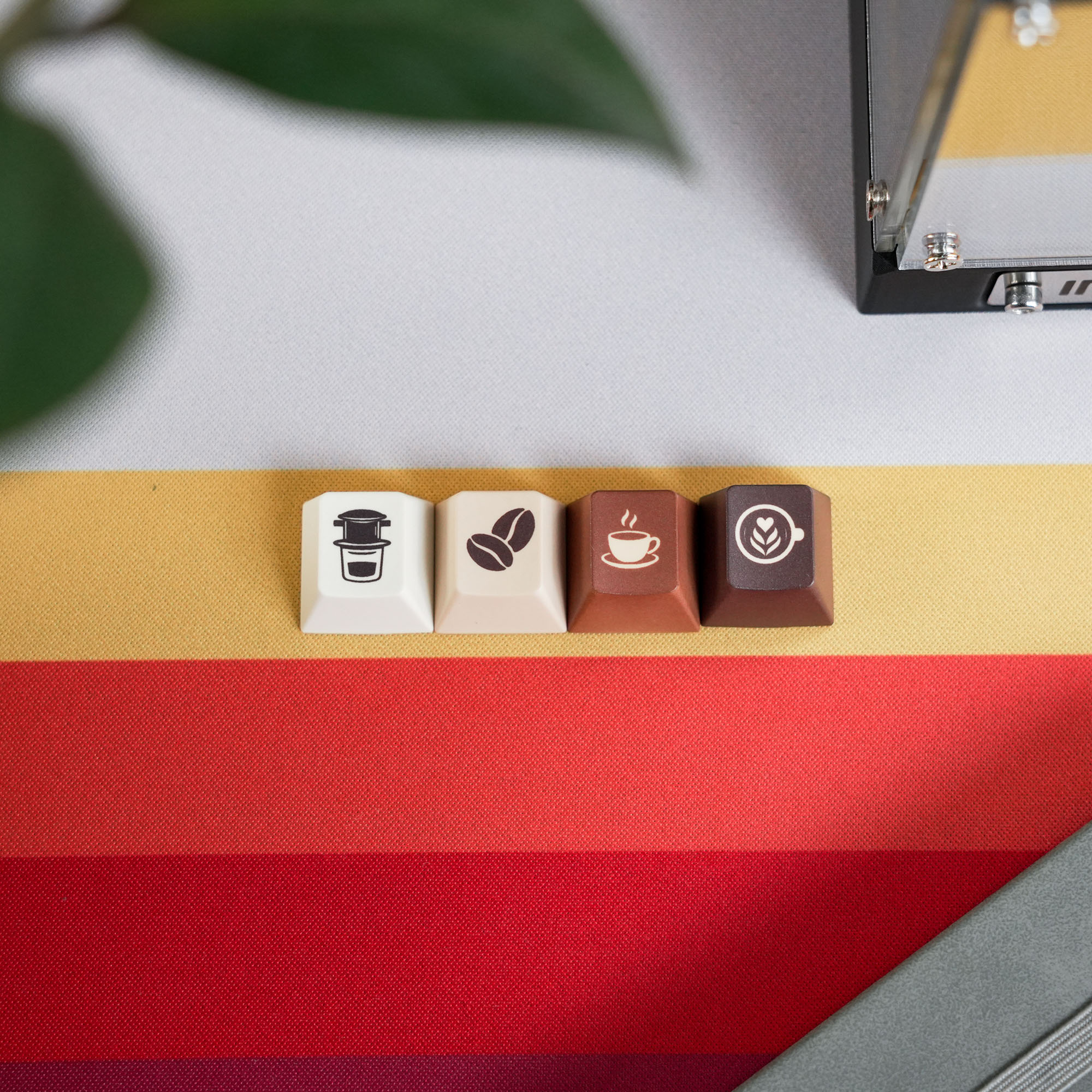 Keycap Soikey Novelties Kit - 4 Nút R4 1U Cherry PBT Dyesub