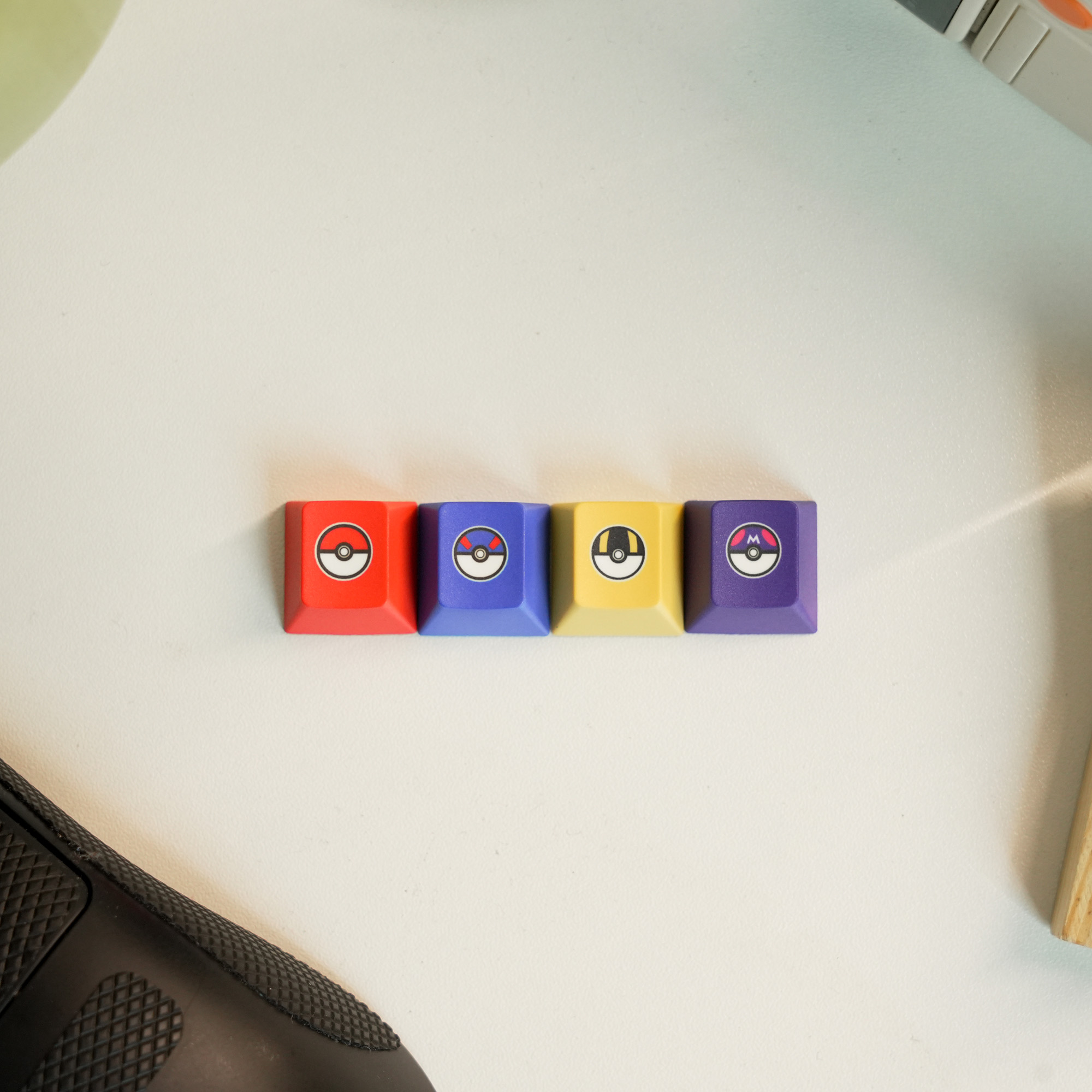 Keycap Soikey Novelties Kit - 4 Nút R4 1U Cherry PBT Dyesub