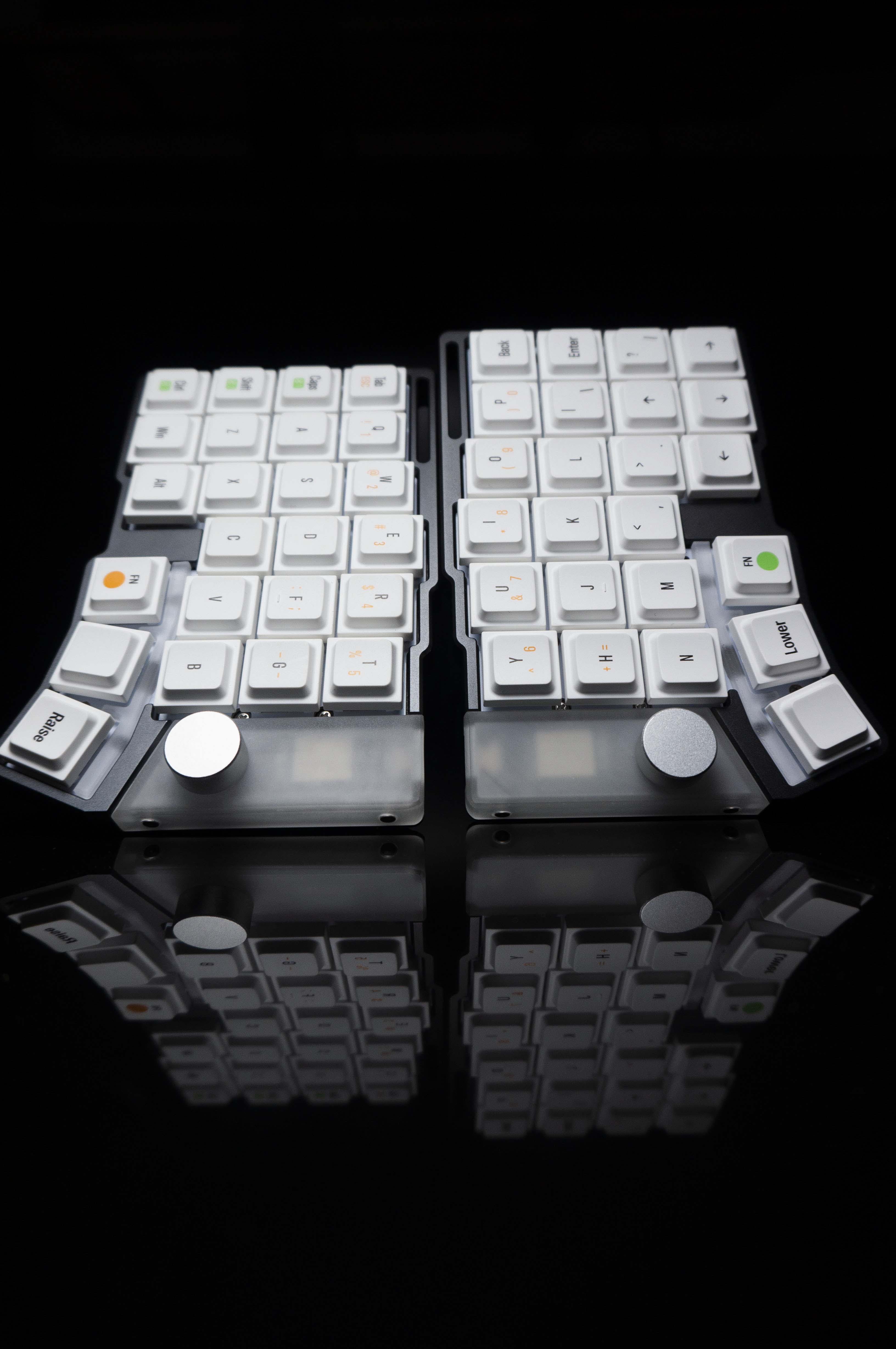 [Extra GB] Bàn phím Cornix Prebuilt | Split Keyboard | Nhôm CNC | Tách đôi Công thái học